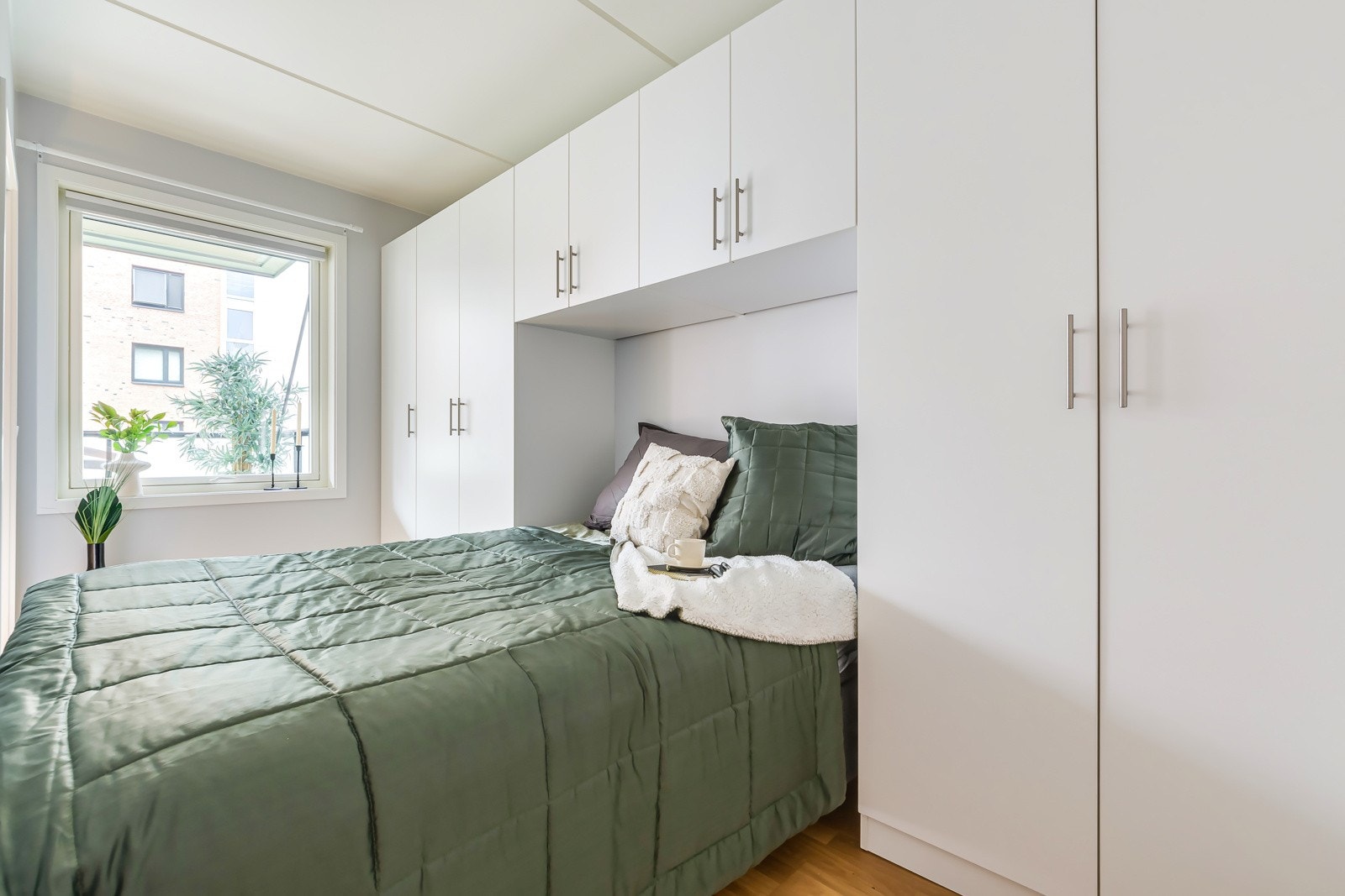 Det er god plass til dobbeltseng på soverommet. Galleribilde