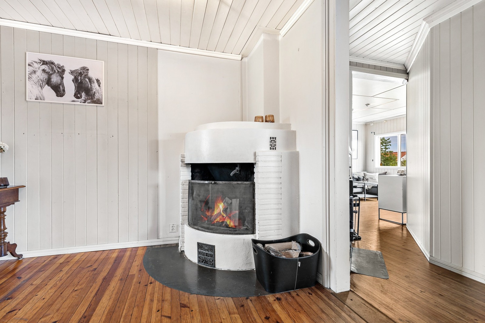 Peisen er god og ha på kalde vinterkvelder Galleribilde