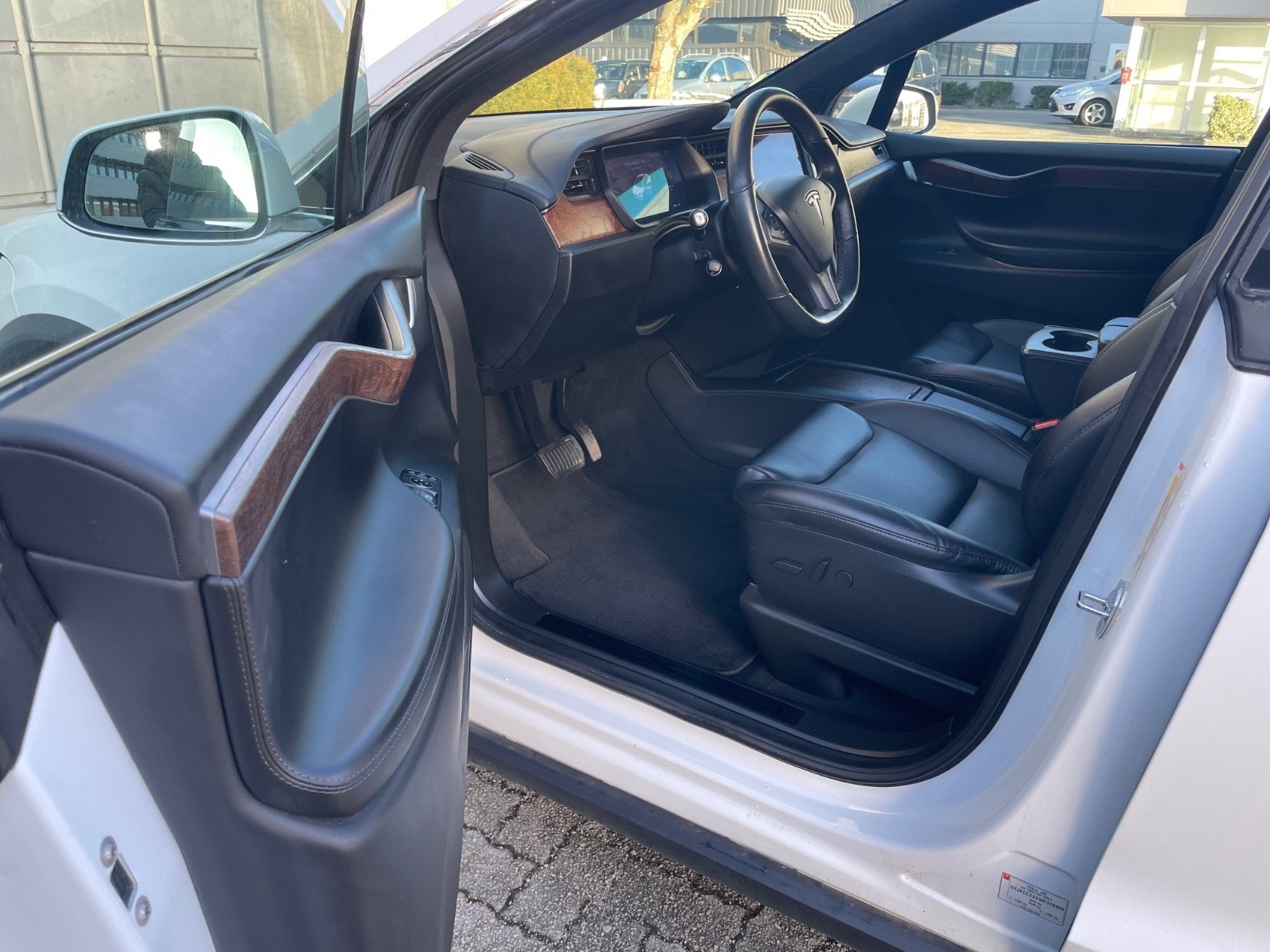 Tesla Model X 50