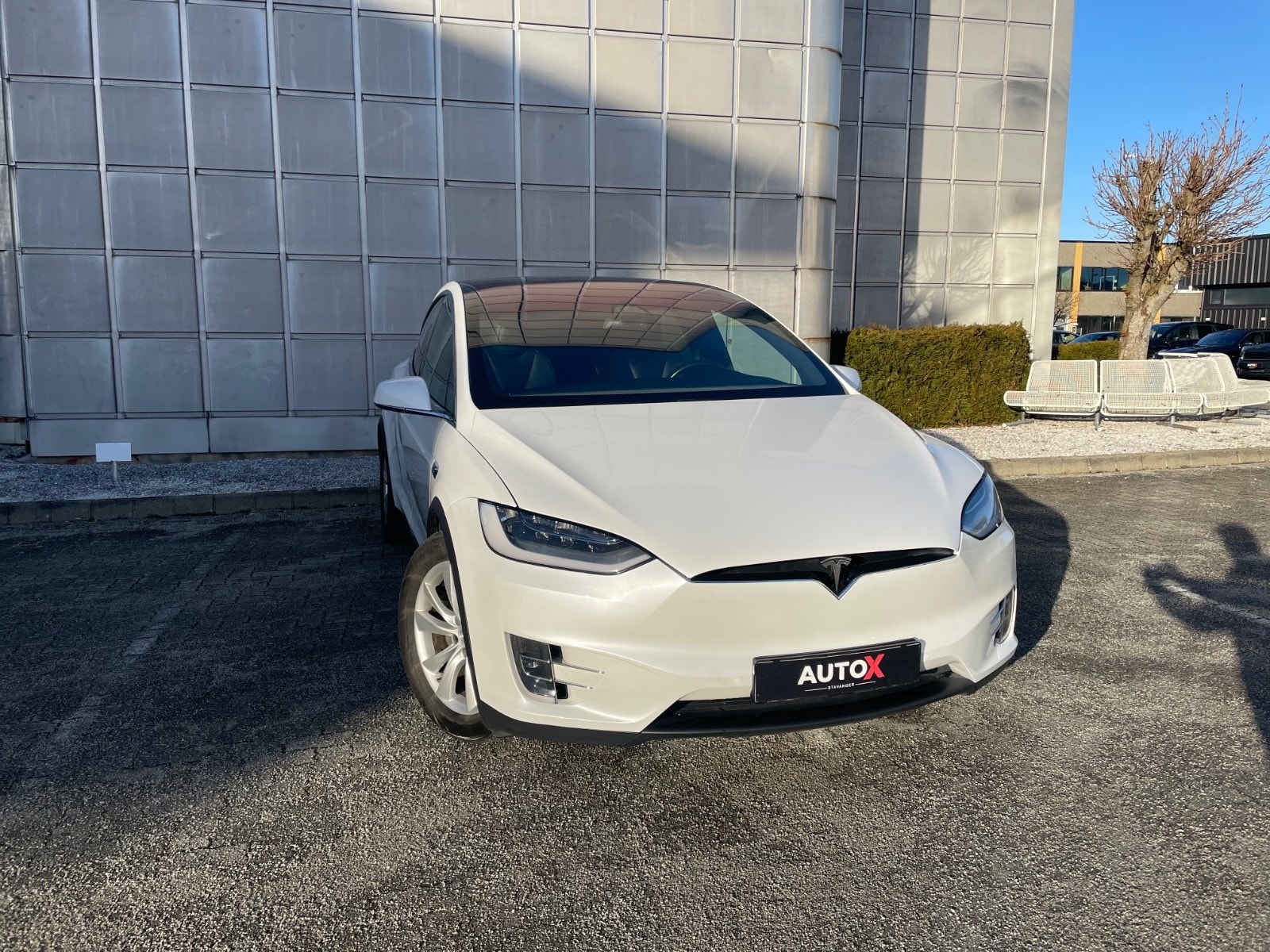 Tesla Model X 17