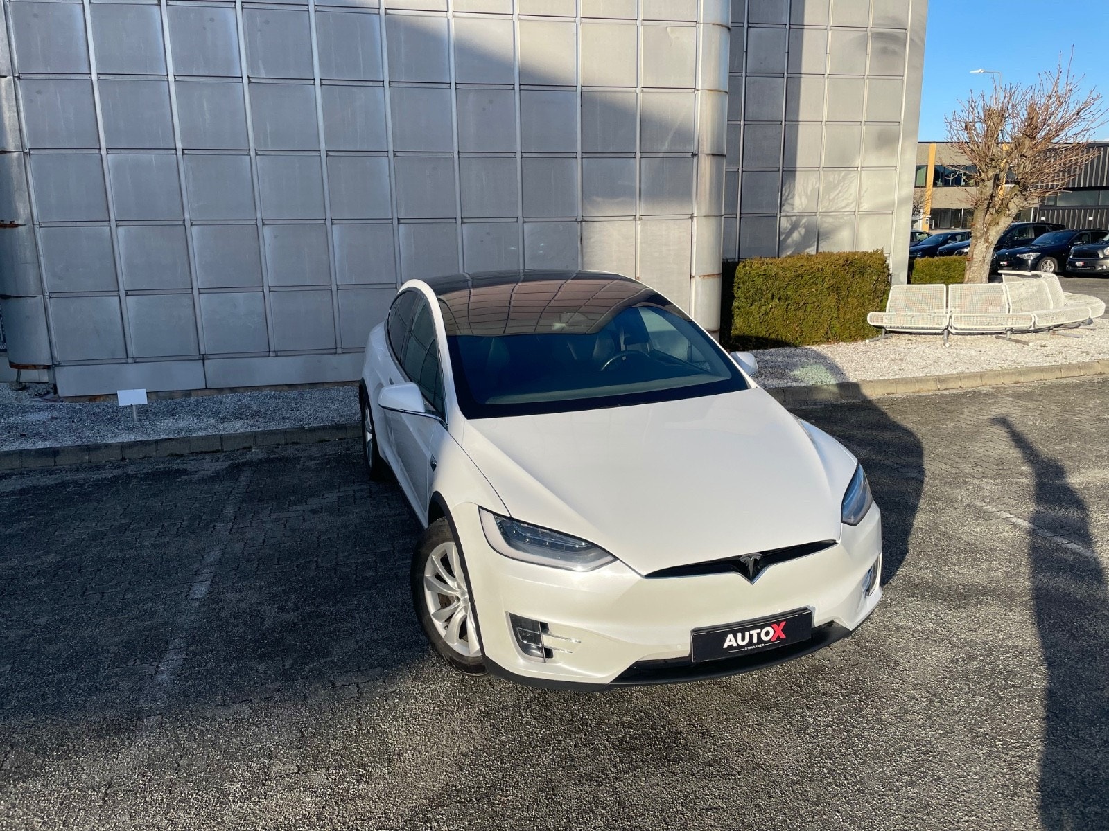 Tesla Model X 23