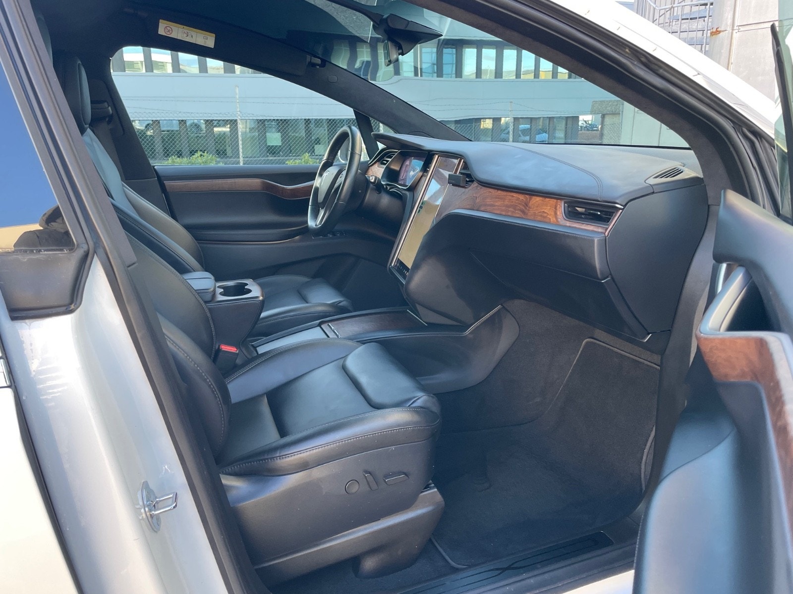 Tesla Model X 46