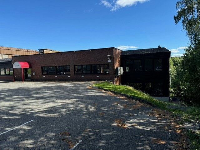 Etasjen med 7 p-plasser Galleribilde