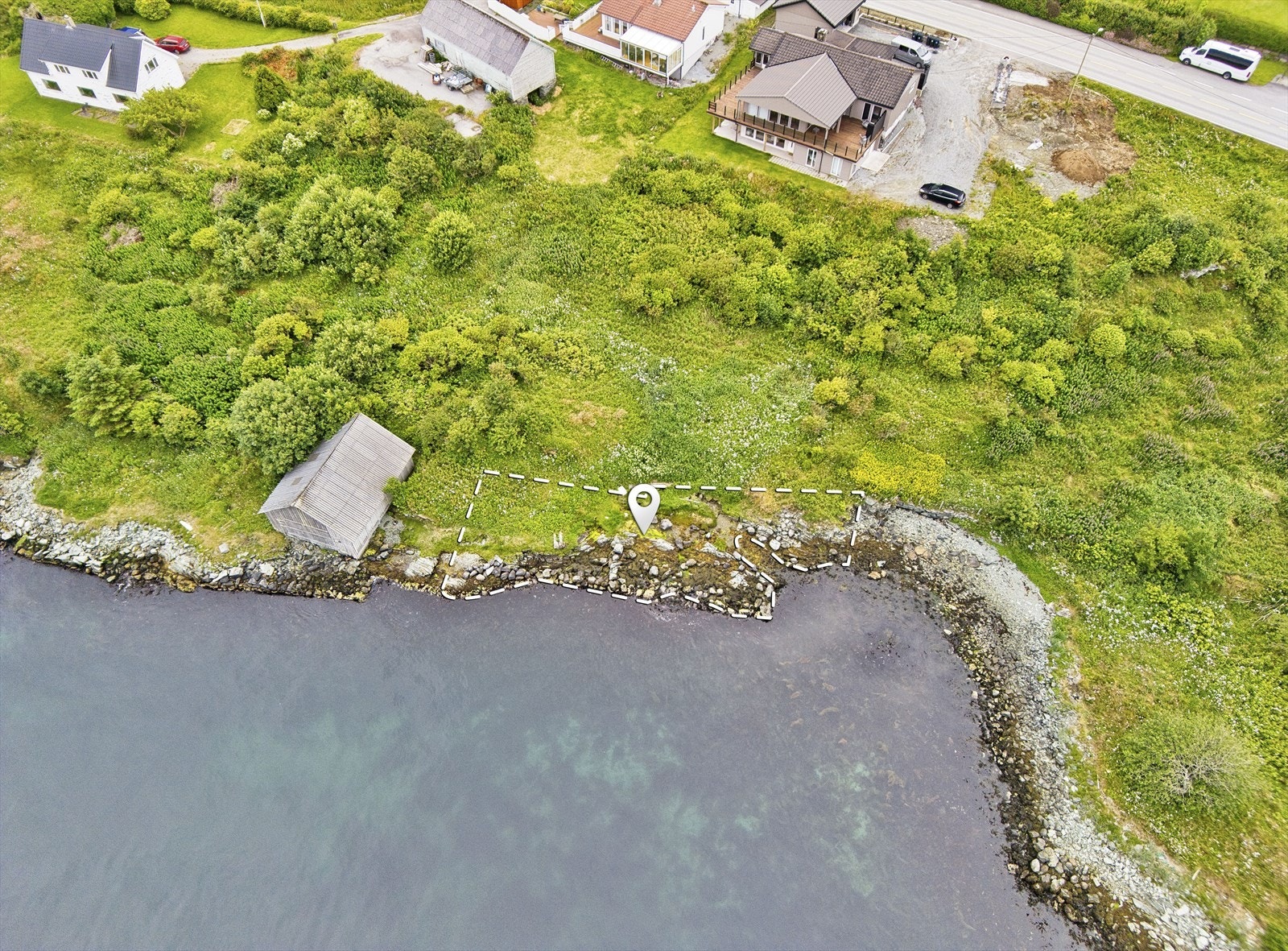 Gnr. 141 bnr. 242 (markering i kart er ikke nøyaktig) Galleribilde