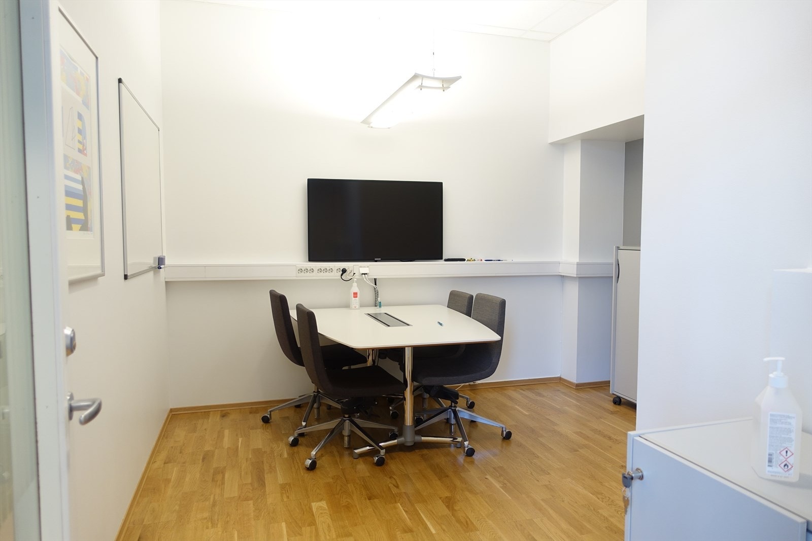 Kontor i bruk.jpg Galleribilde