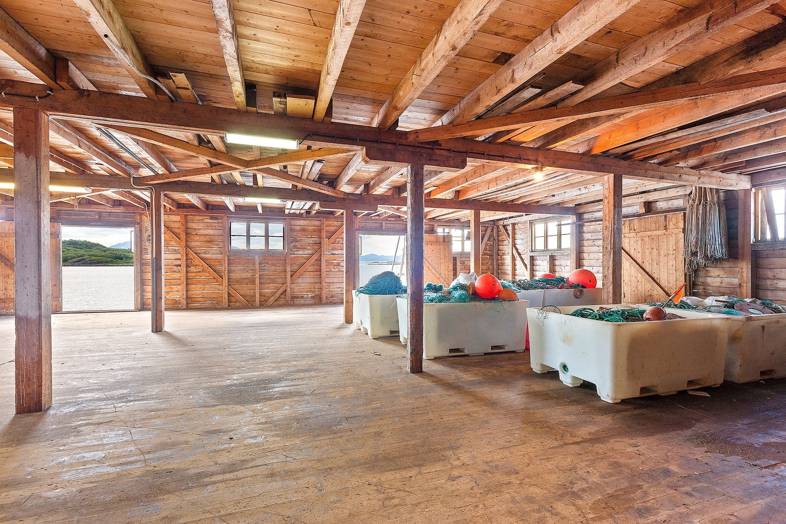 Frem til 1980 var det fiskemottak i drift her Galleribilde