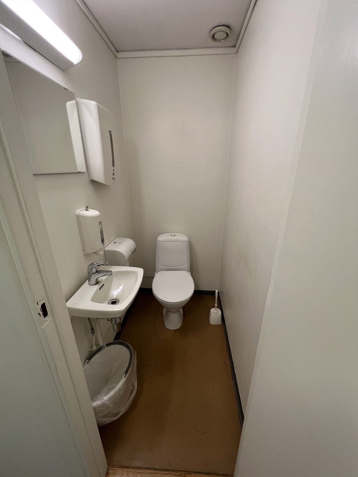 Toalett kontordel Galleribilde