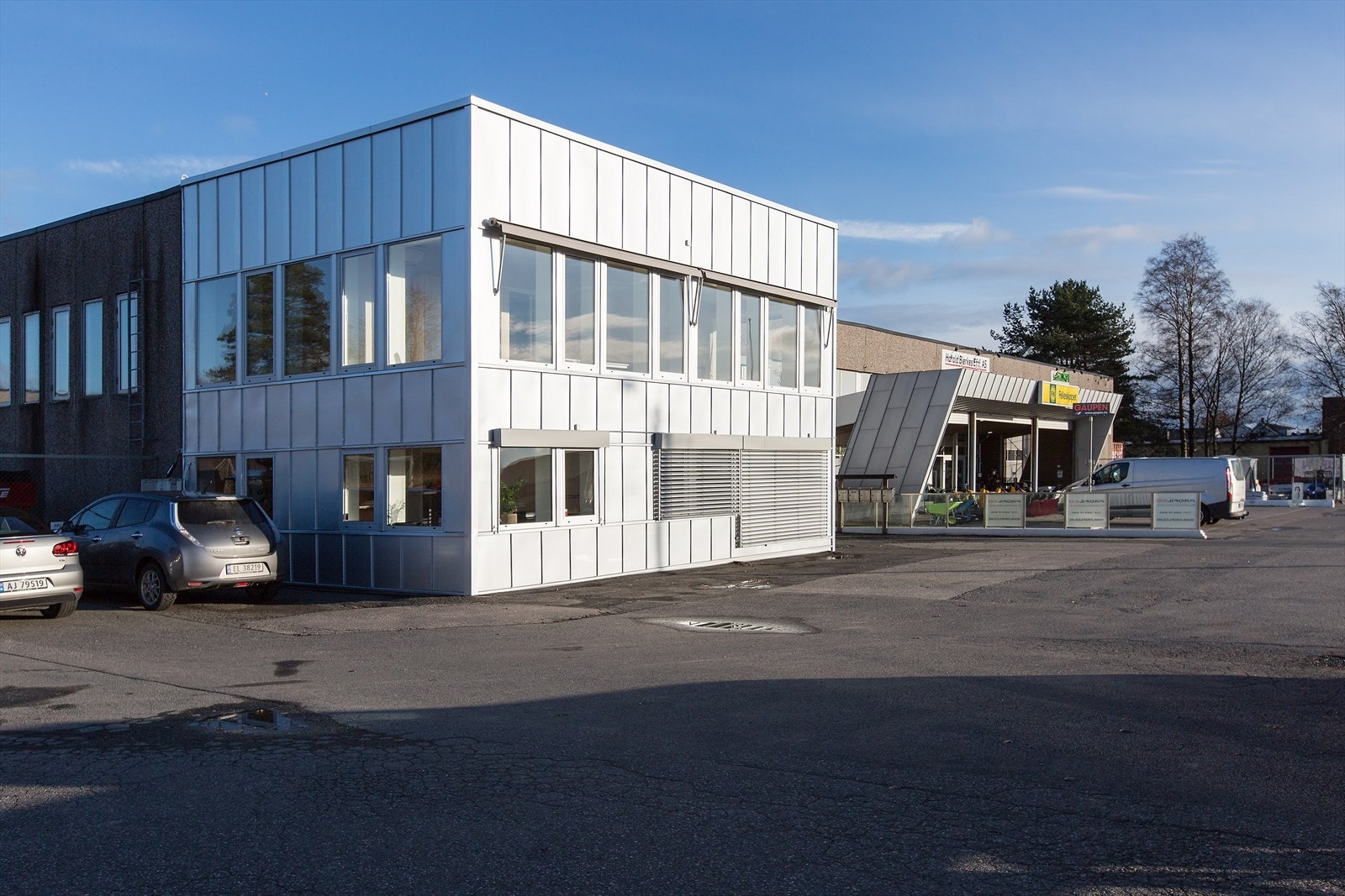 Fasade kontordel Galleribilde