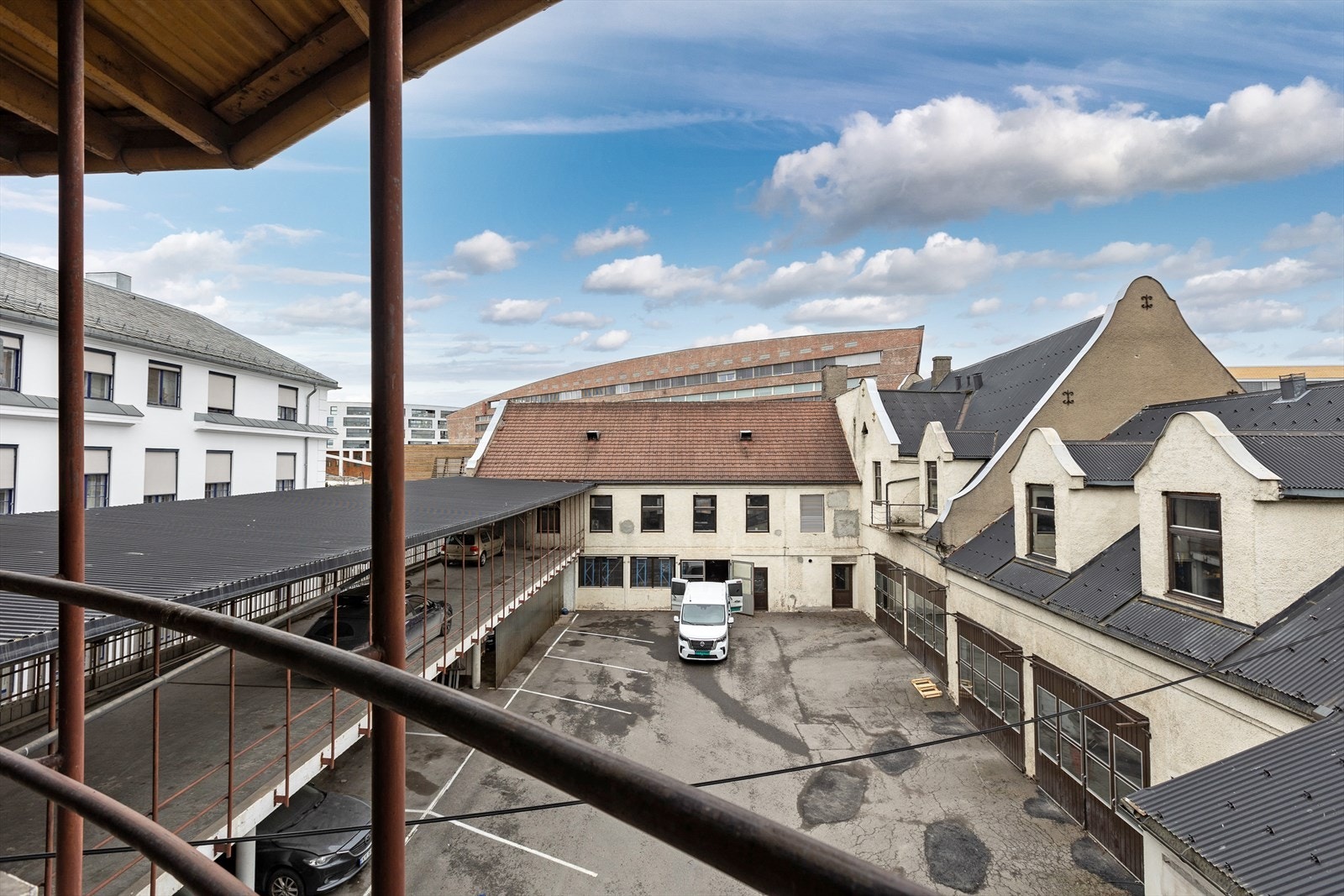 Annet Galleribilde