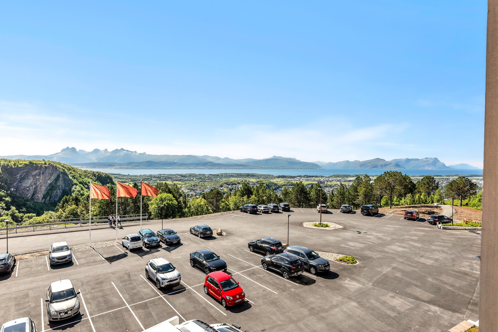 Wood Hotel Bodø - Parkering. Galleribilde