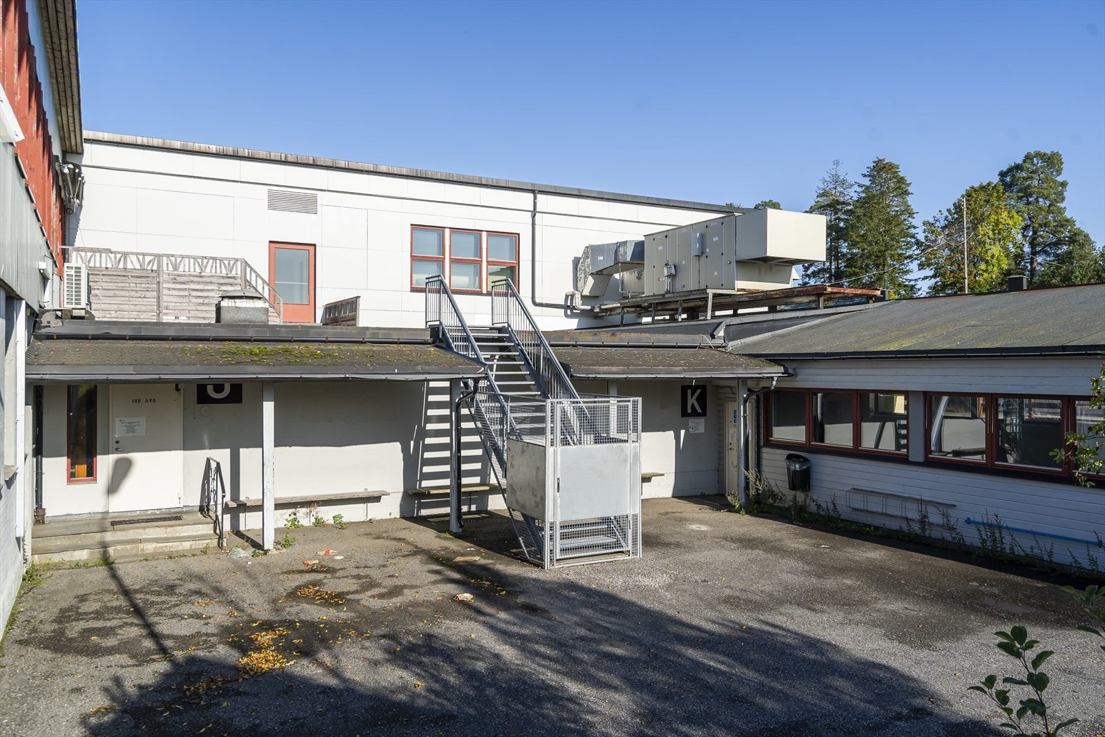 Inngang til bygningsdel G.jpg Galleribilde