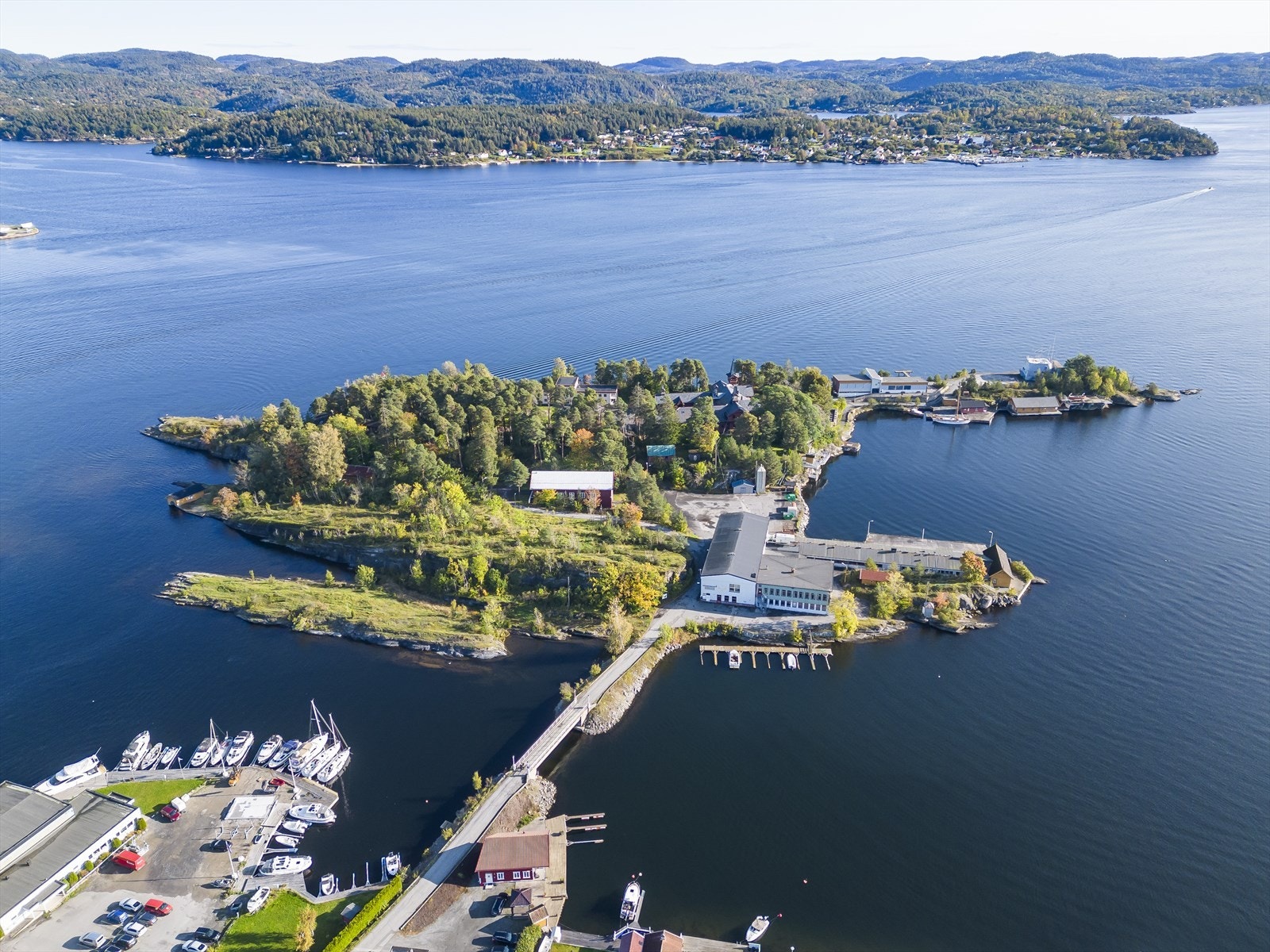 2297807559398.jpg Galleribilde