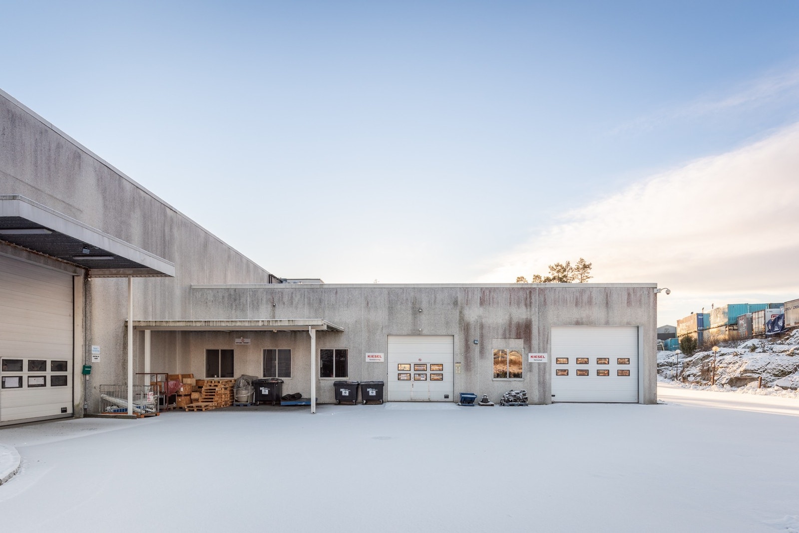 God sone for varehåndtering. Galleribilde