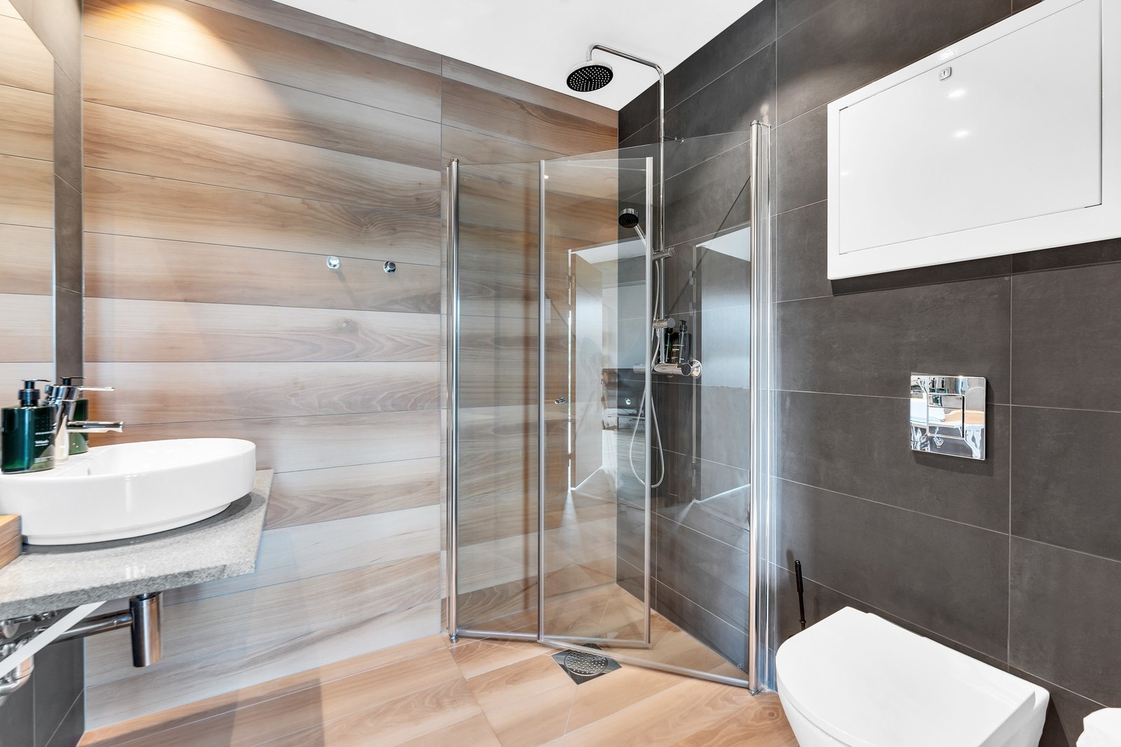 Hotelleilighet - Stilrent bad. Galleribilde