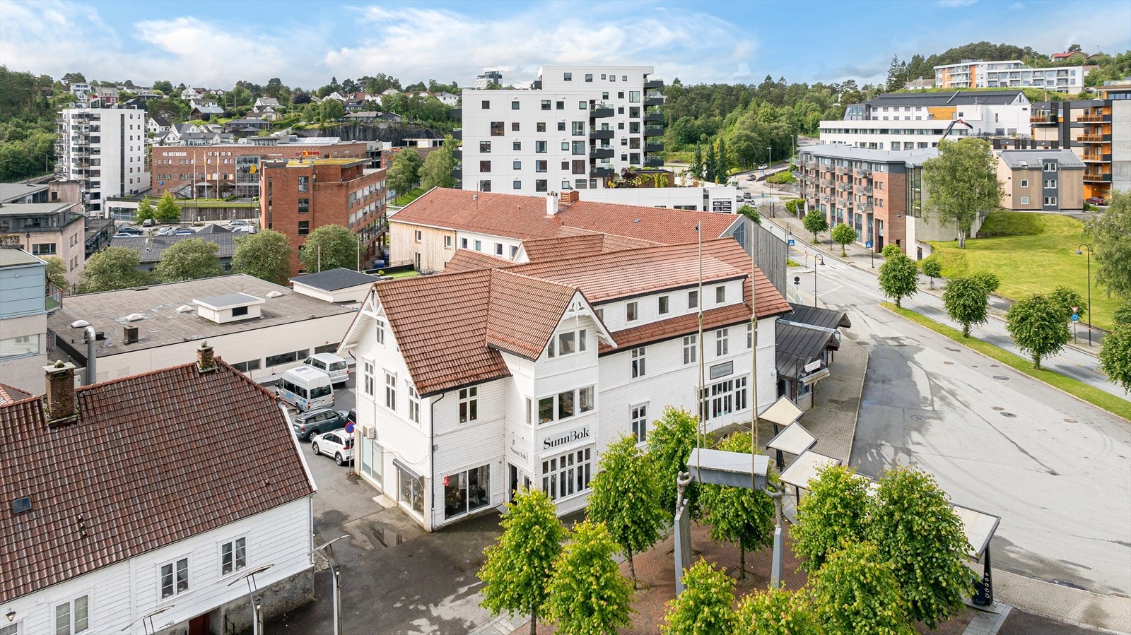 Ærverdig og tradisjonsrikt bygg Galleribilde