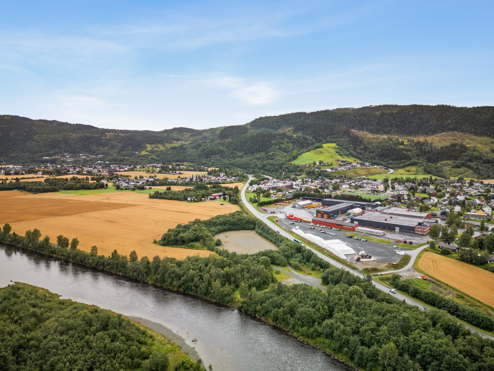 Aktiv Eiendomsmegling v/ Marius Kvalvik har gleden av å presentere OIL Grusbane. Galleribilde