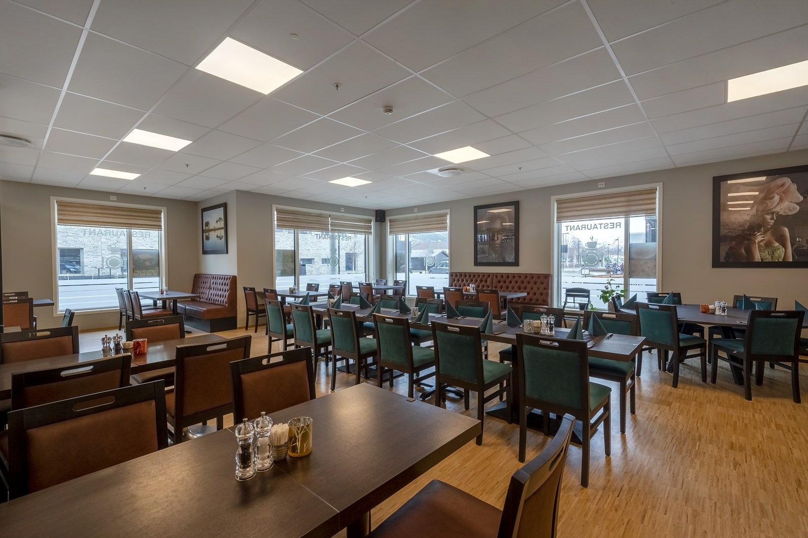 Restaurantlokaler i den sørlige delen av seksjonen Galleribilde