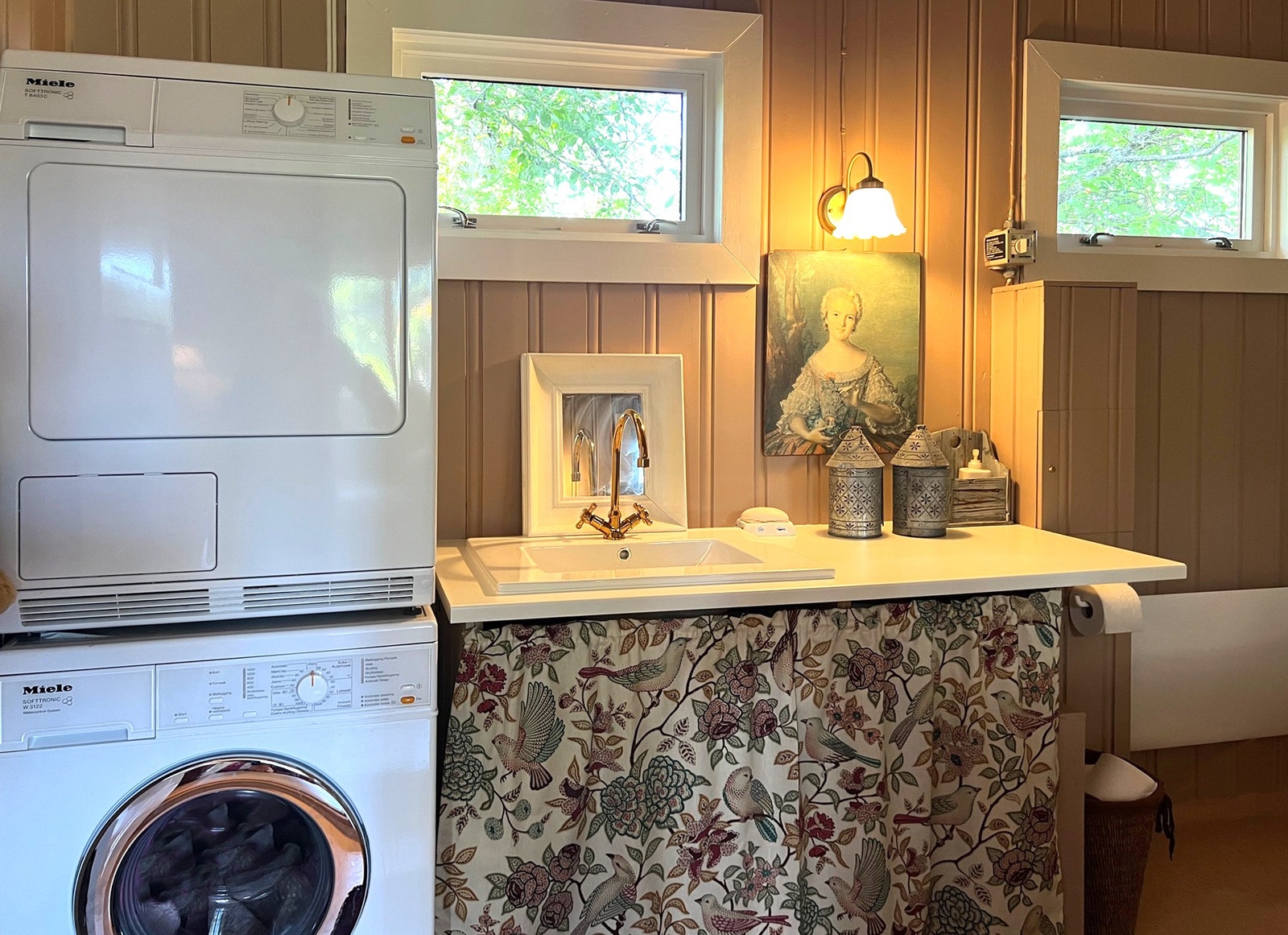 ...vaskemaskin og tørketrommel Galleribilde