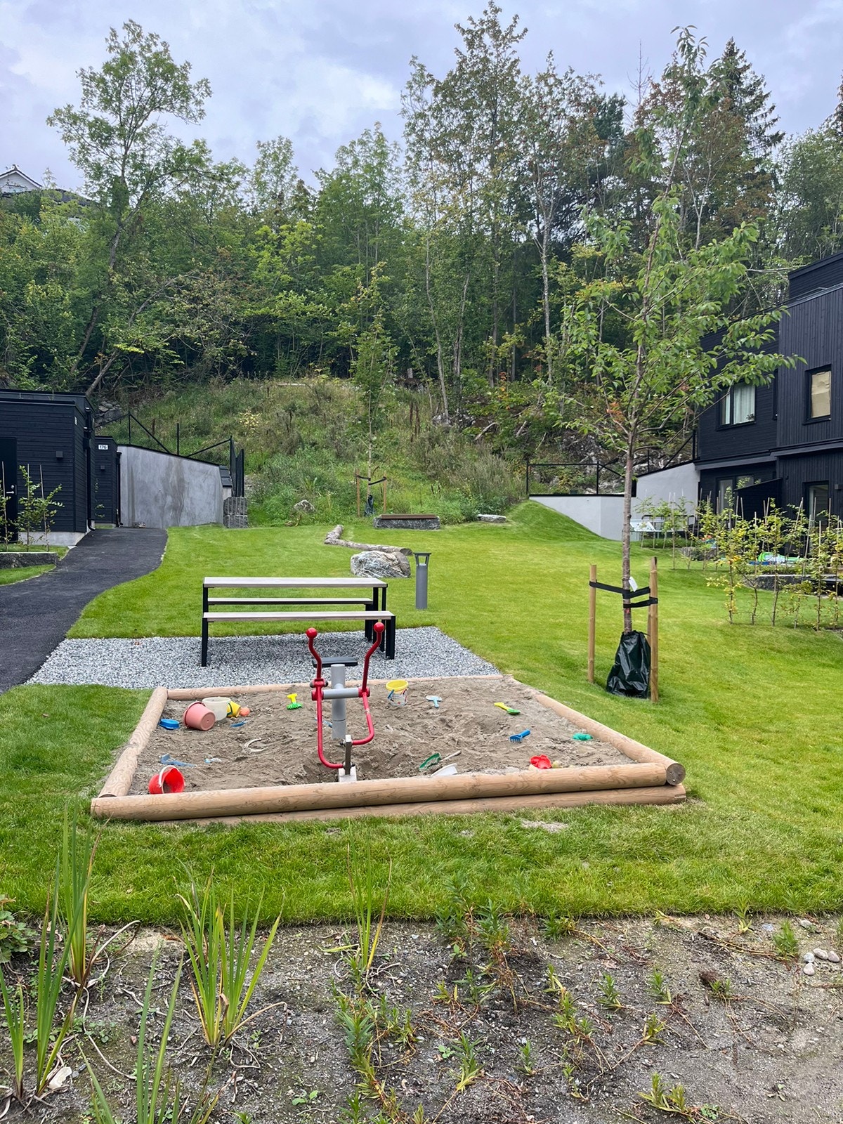 I det nye nabolaget er flere lekeplasser. Galleribilde