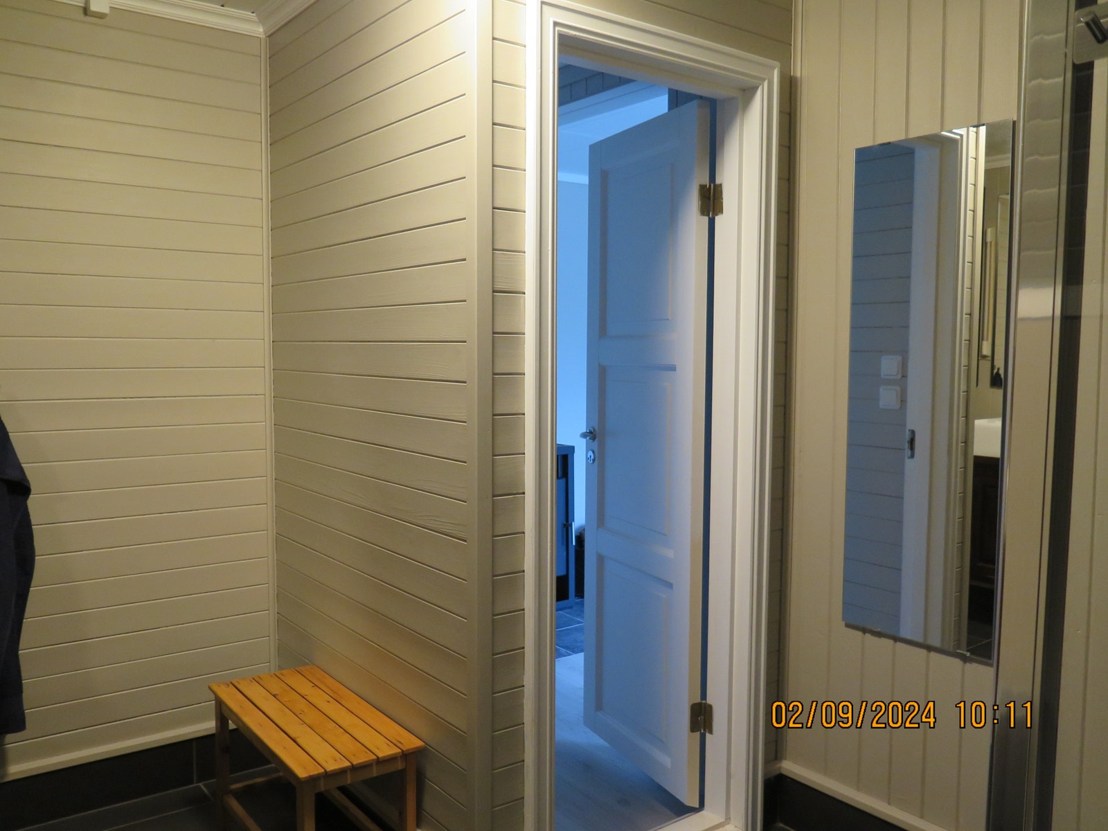 Romslig bad i 2.etasje Galleribilde