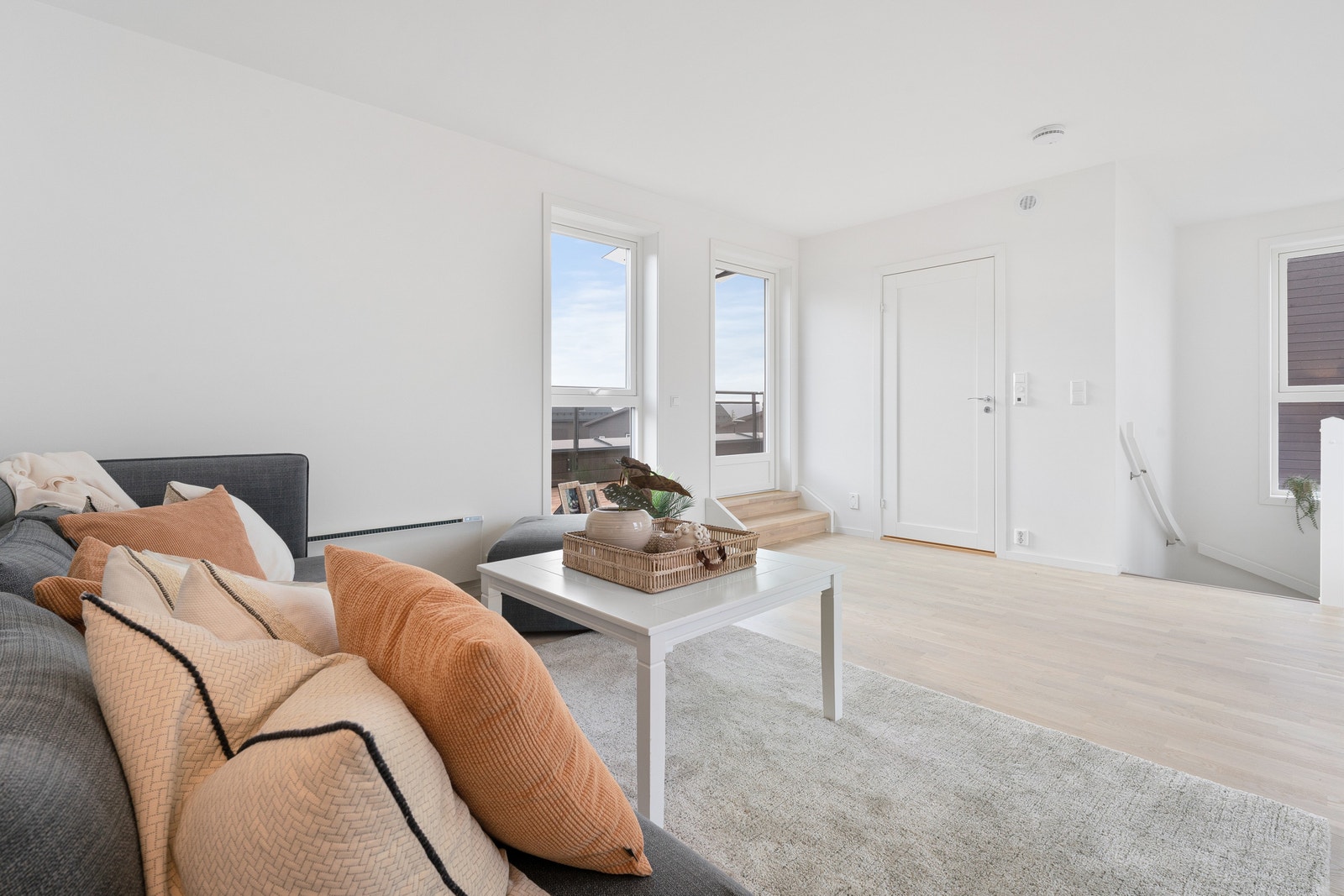 Her vises tilsvarende bolig, bare på et annet felt. Galleribilde