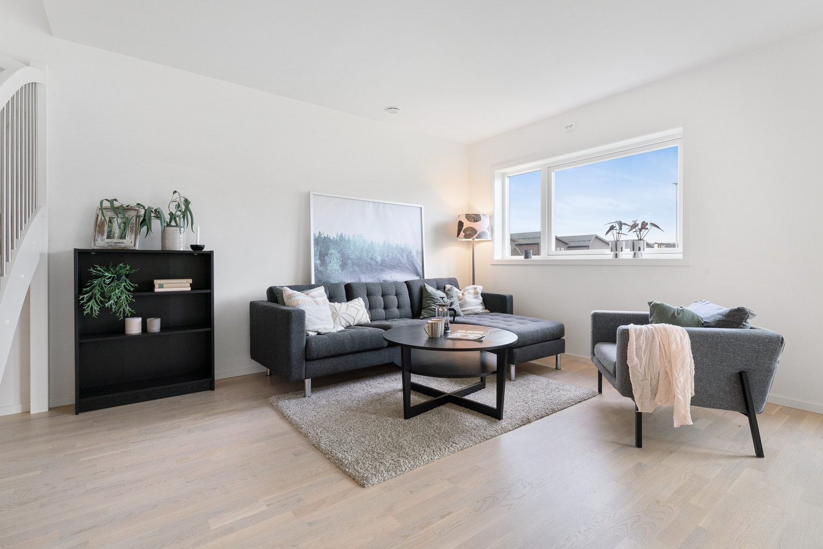 Her vises tilsvarende bolig, bare på et annet felt. Galleribilde