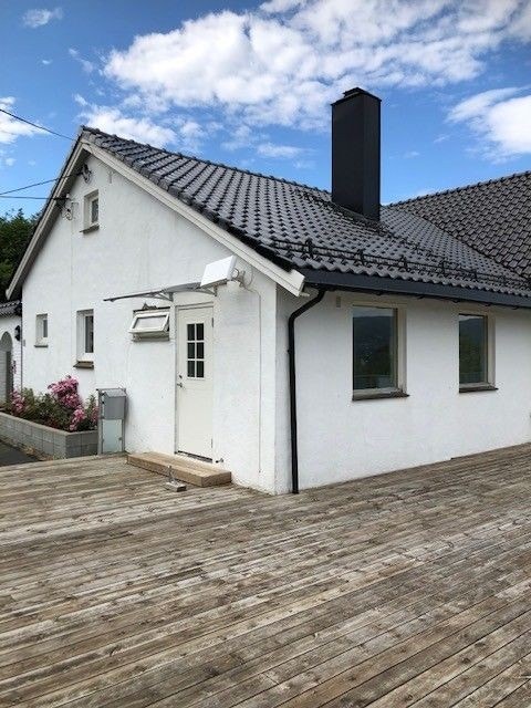 Leilighet med inngangsdør Galleribilde