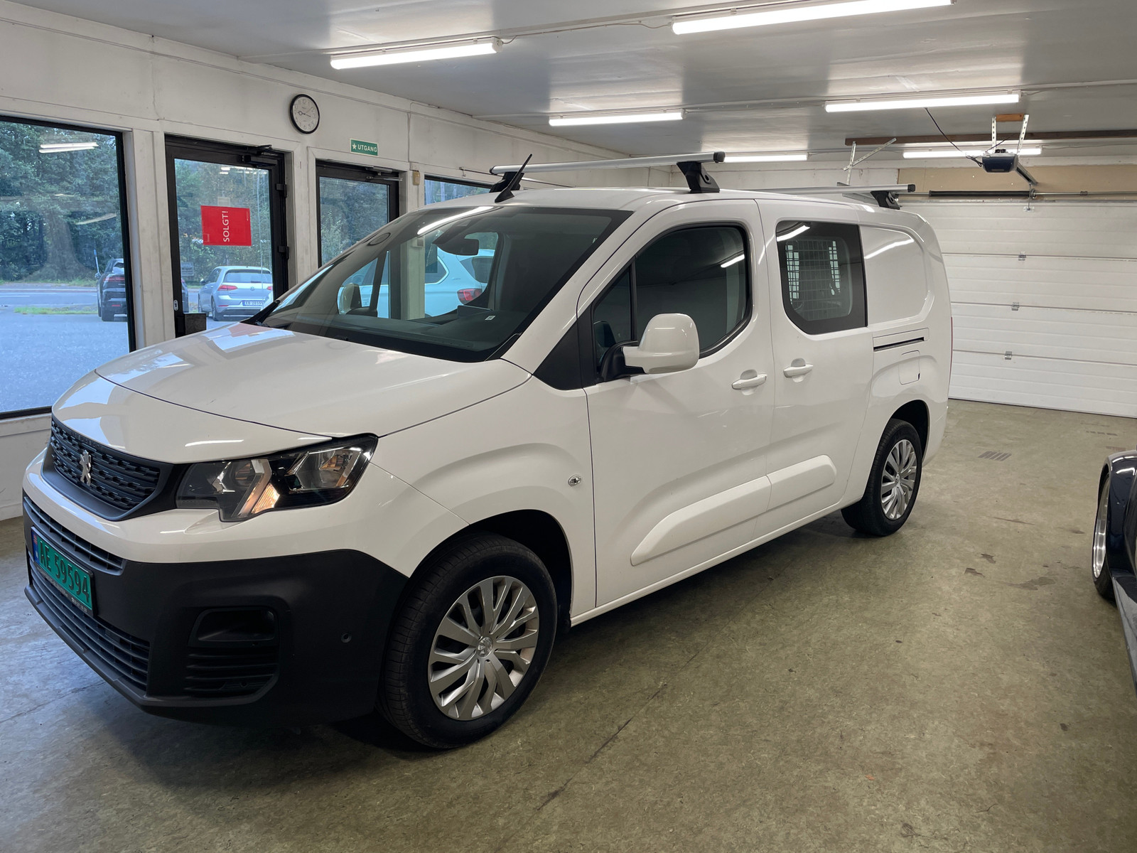 Peugeot Partner 1,5 HDi 100hk L2,WEBASTO,NAVI,3-SETER,KROK++ 2