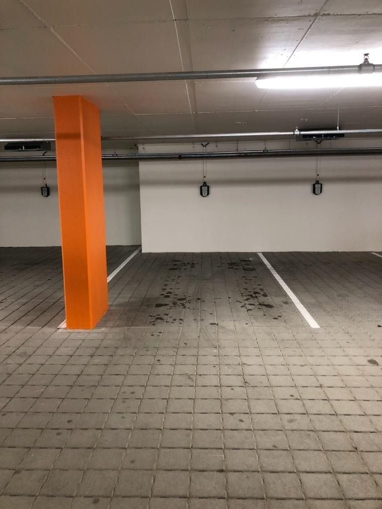 Parkeringsplass Galleribilde