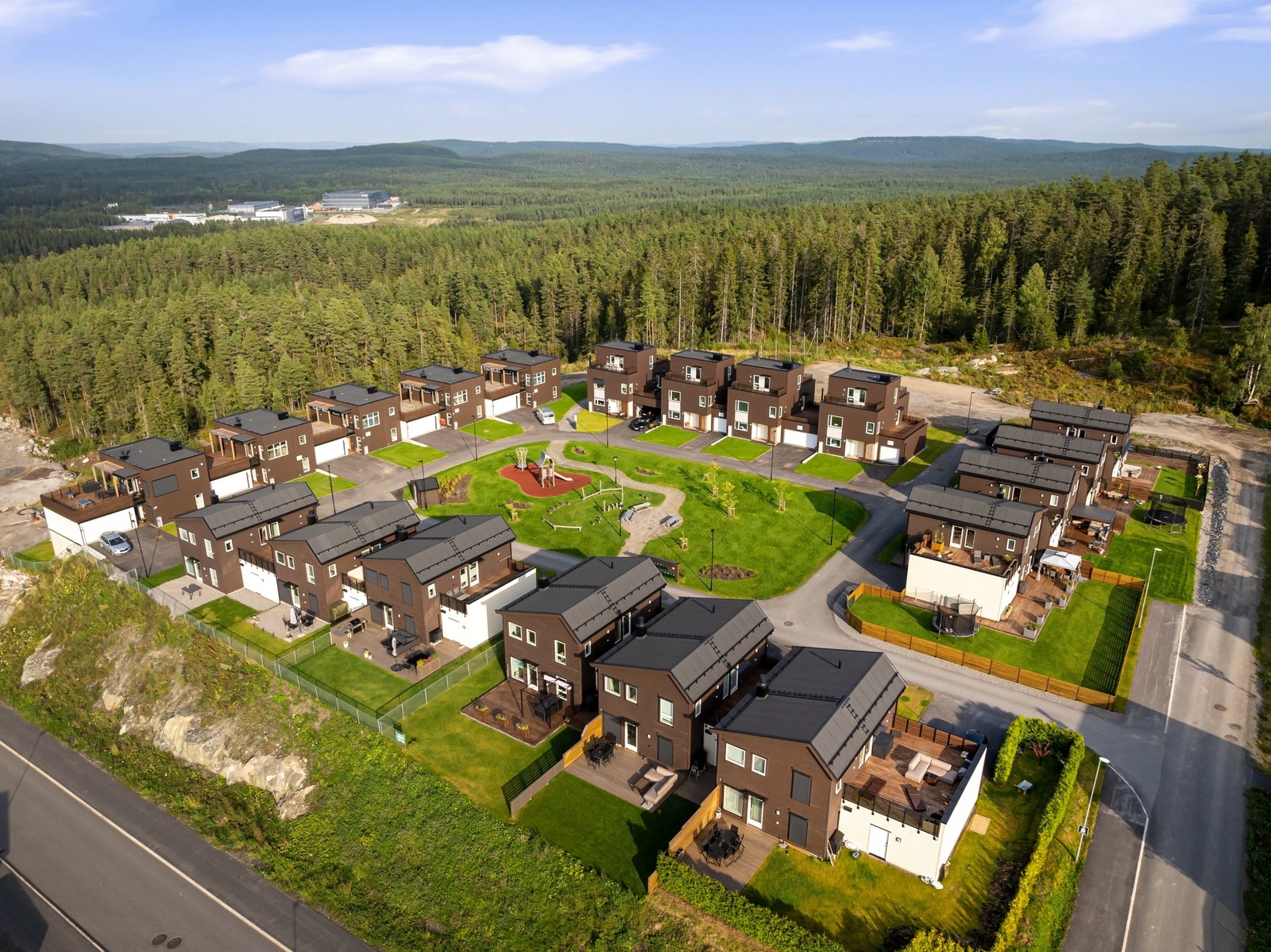 Et steinkast til skog og mark Galleribilde