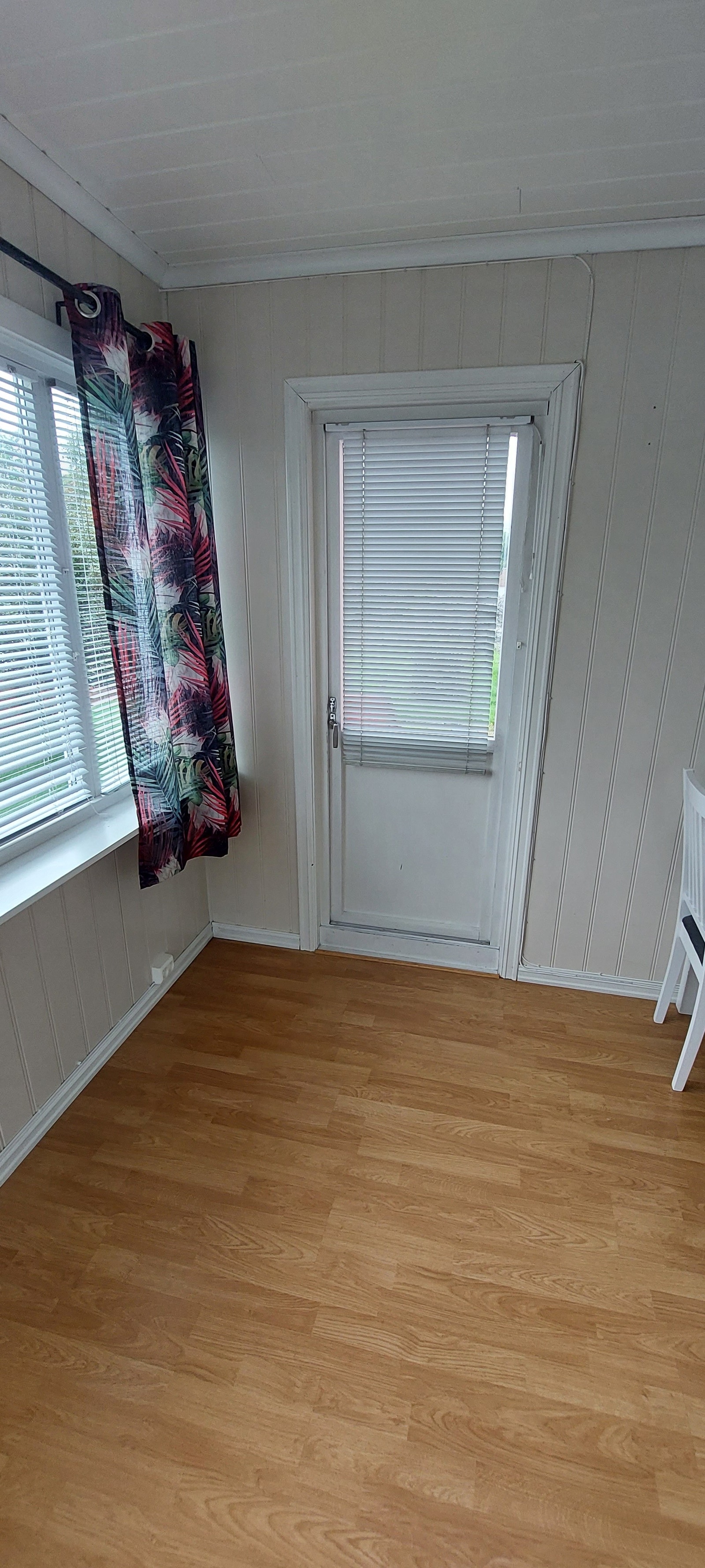 Dør til privat utested (i enden av stue del 1) Galleribilde