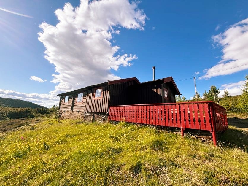 Hytta ligger på 997 m.o.h Galleribilde