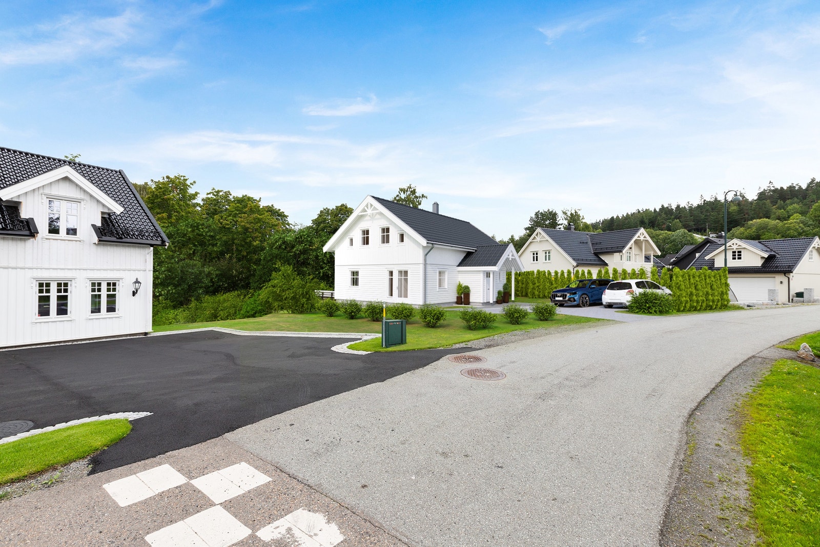 Huset vist på tomten Galleribilde