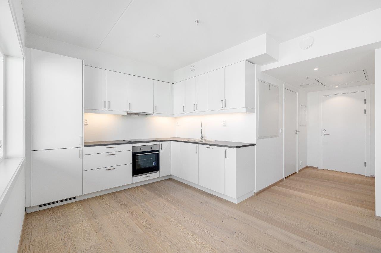 Takhøye skap og integrerte hvitevarer fra Siemens Galleribilde