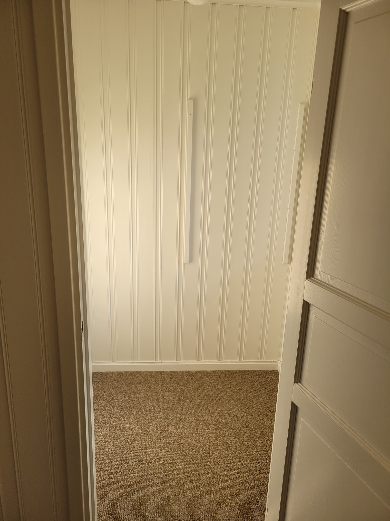 Liten innvendig bod på 2,1 kvm Galleribilde