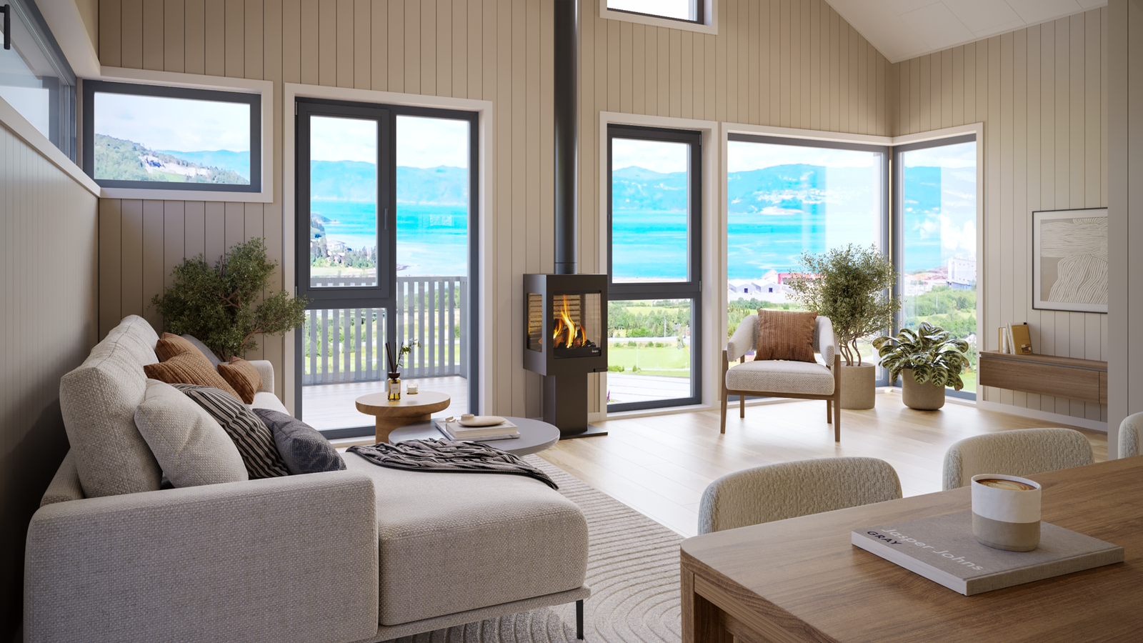 Store glassflater mot den nydelige utsikten utover Trondheimsfjorden. Galleribilde