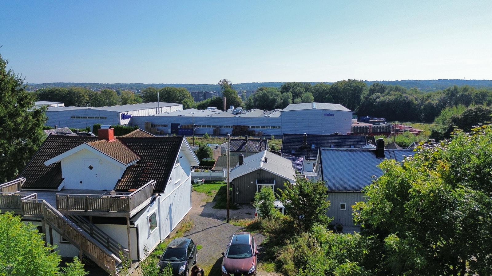 Utsikt fra tomten(Dronebilde). Galleribilde