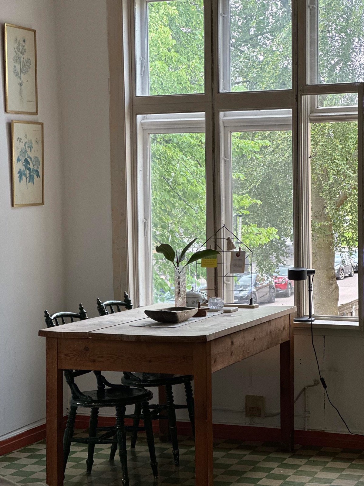 Kjøkkenbord Galleribilde