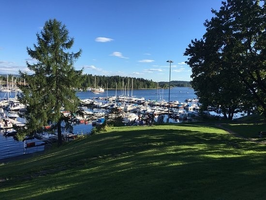 Strandparken, kun 2 minutters gange fra huset Galleribilde
