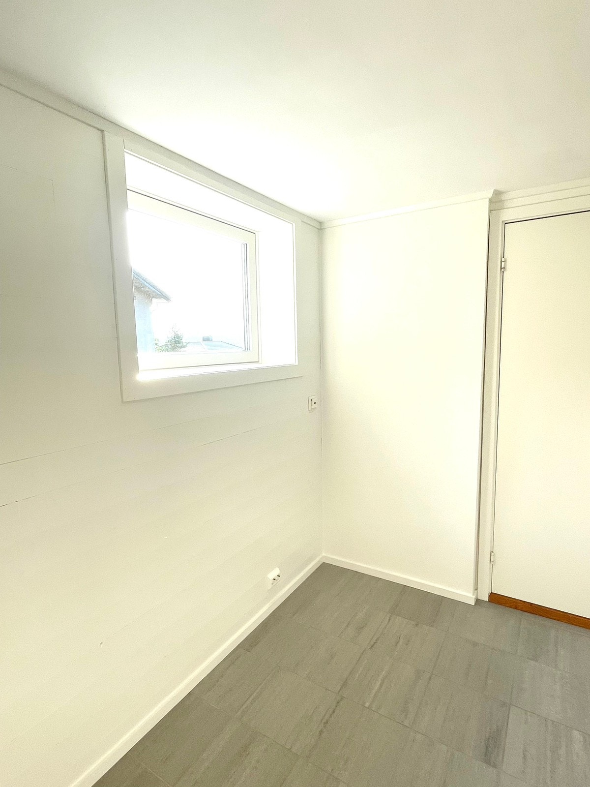 Soveromsvindu, godkjent som rømningsvei Galleribilde