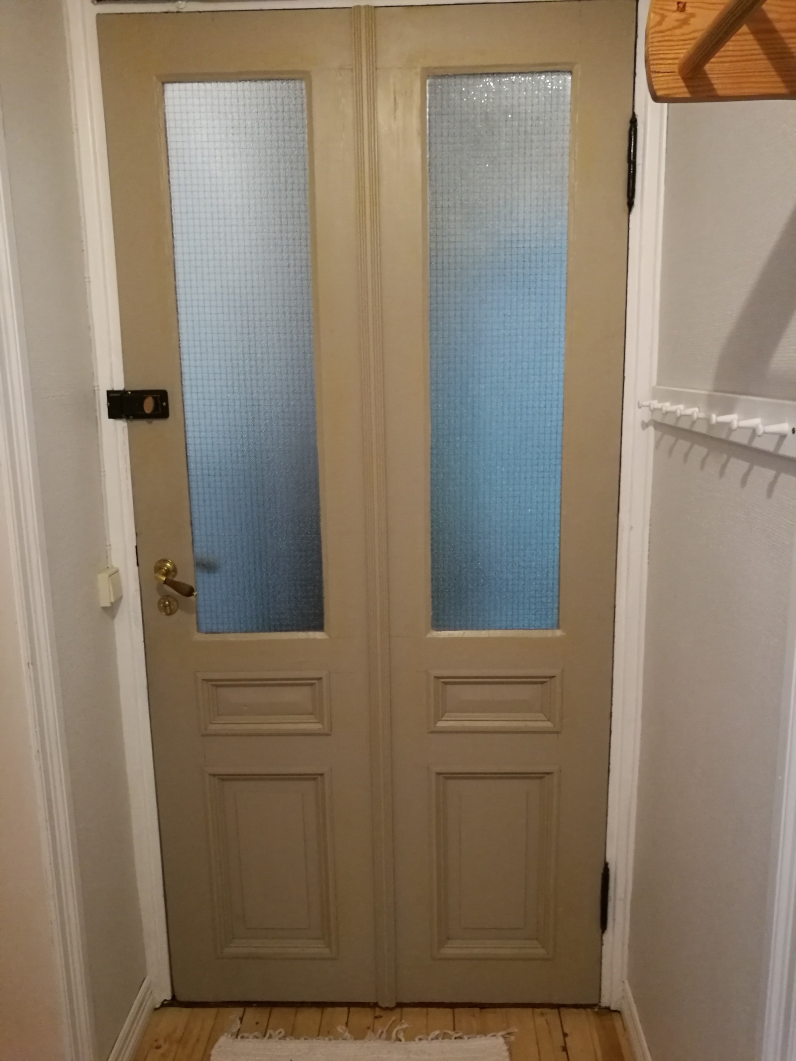 Ny rehabilitert og brannsikret entredør Galleribilde