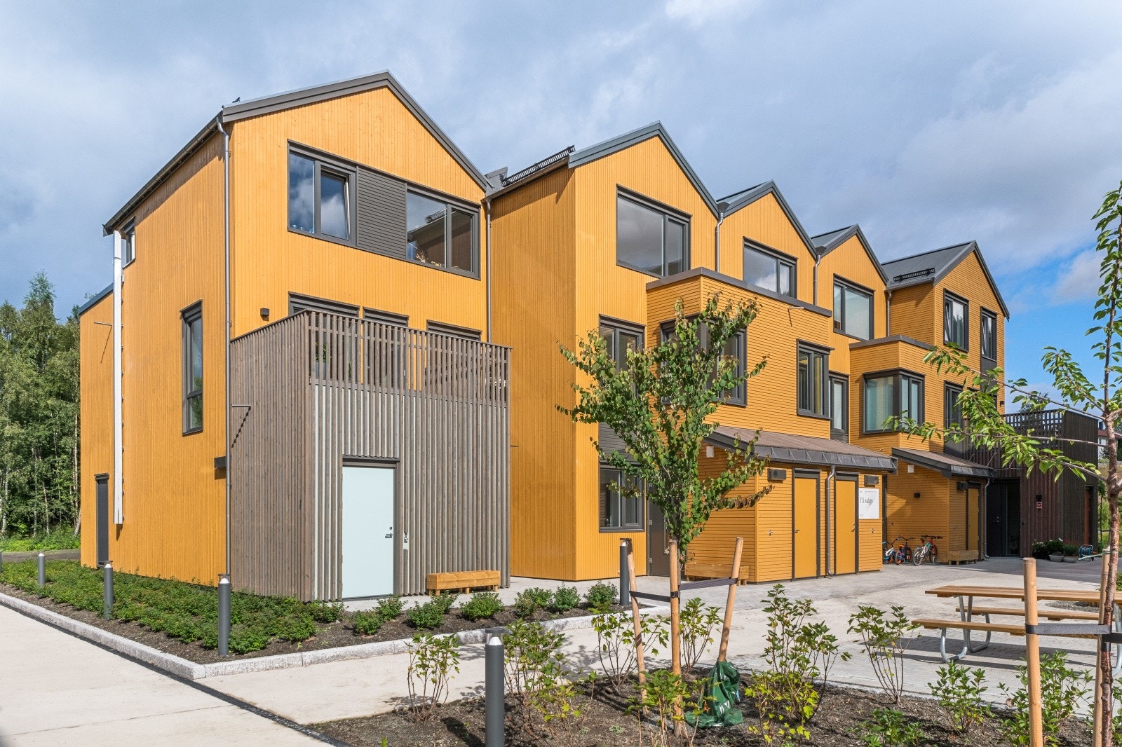 Velkommen til Øvre Steinaunet. 15 innflyttingsklare rekkehus i første byggetrinn BK1. Galleribilde