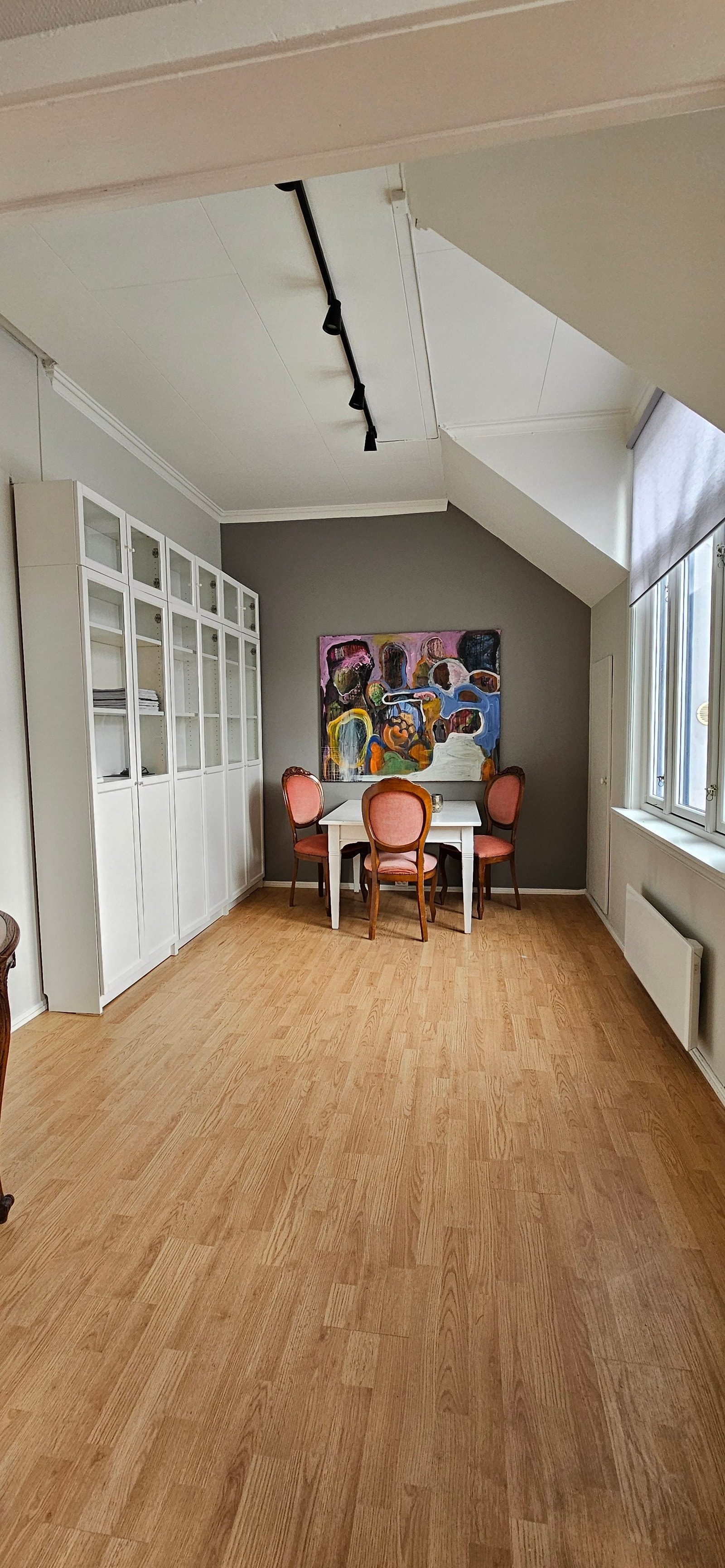 stort rom Galleribilde