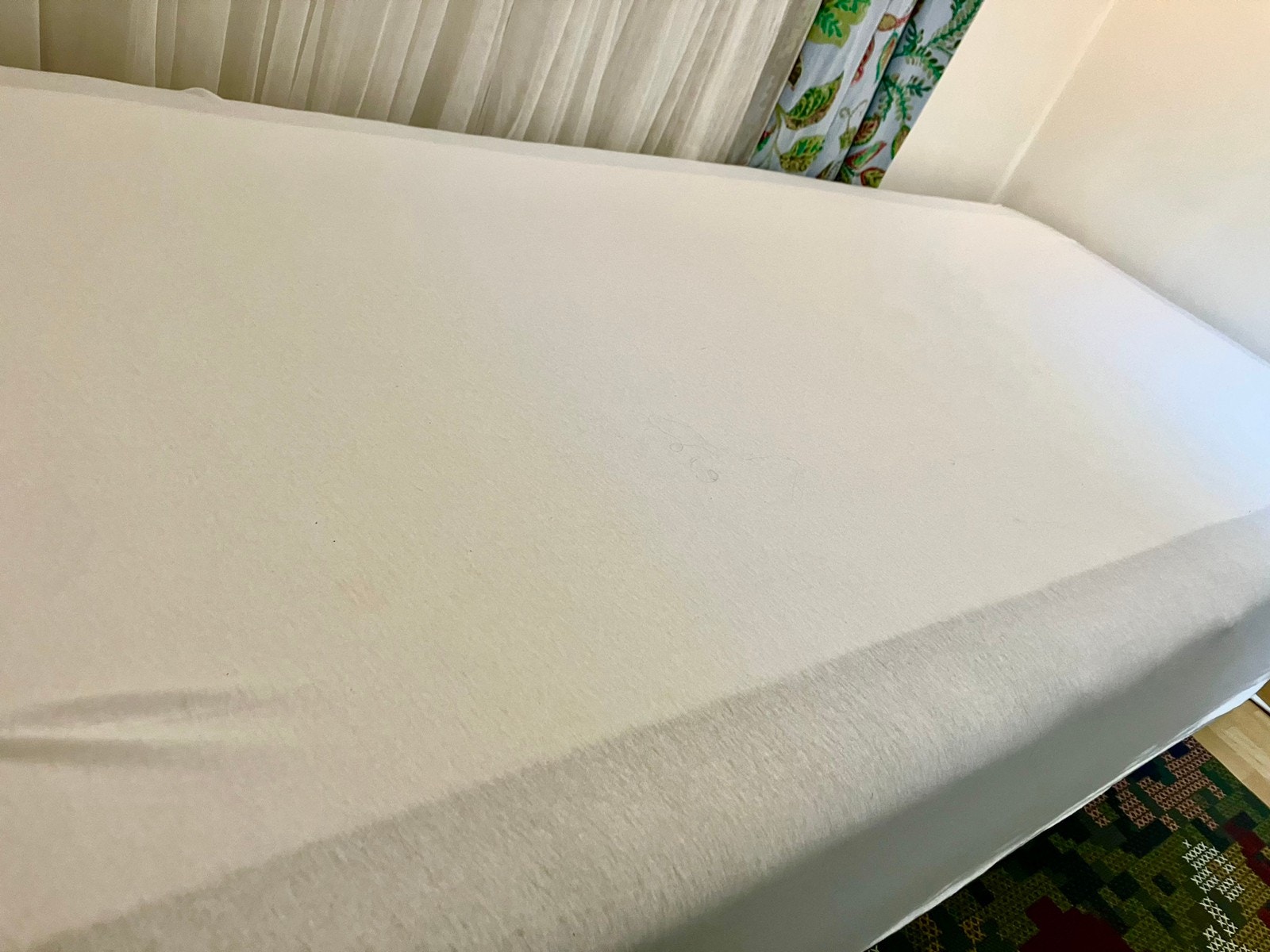 ✅ Available room for rent. Galleribilde