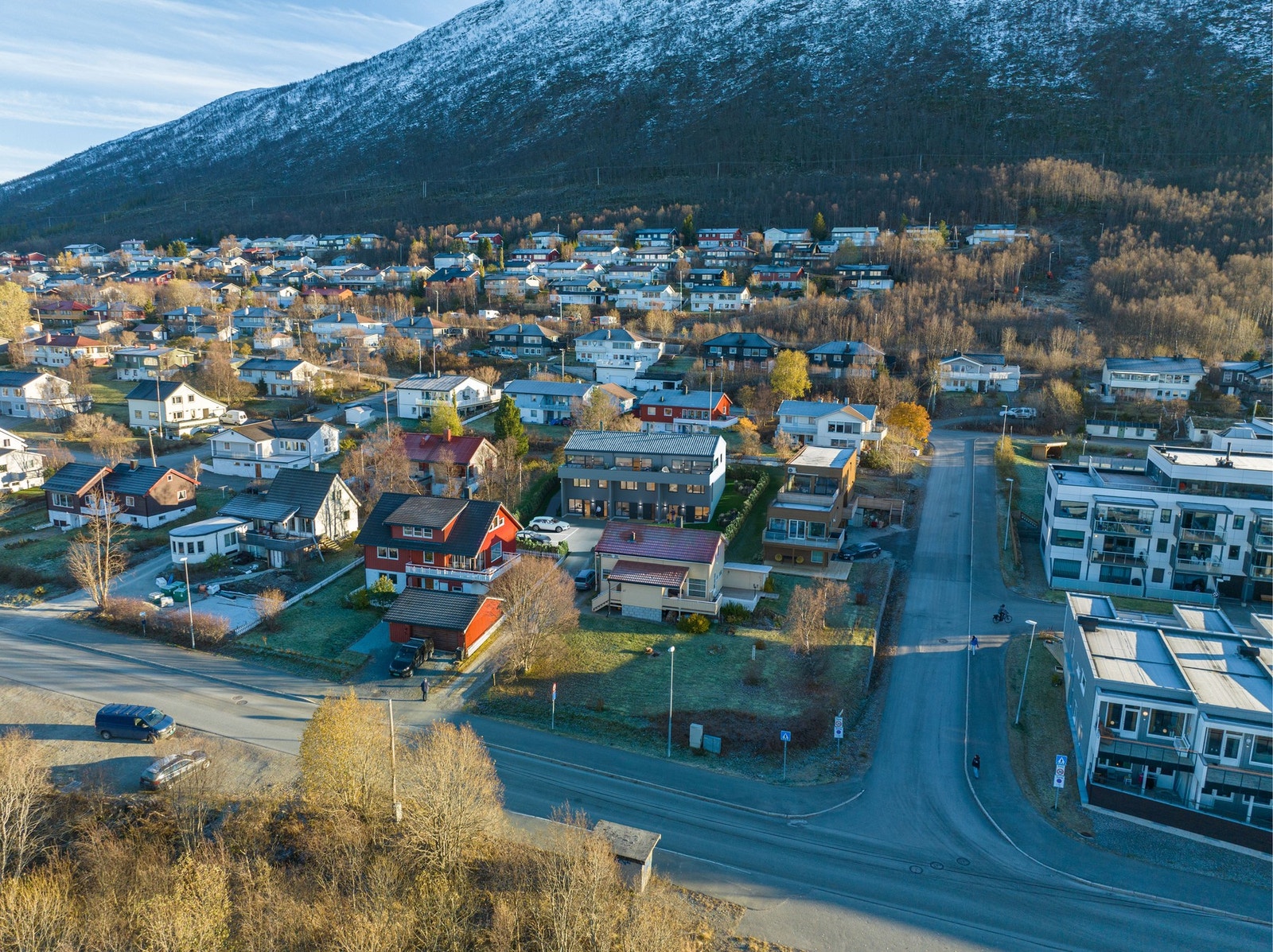 Solrik beliggenhet og fin utsikt. Bildet er en illustrasjon, avvik kan forekomme. Galleribilde