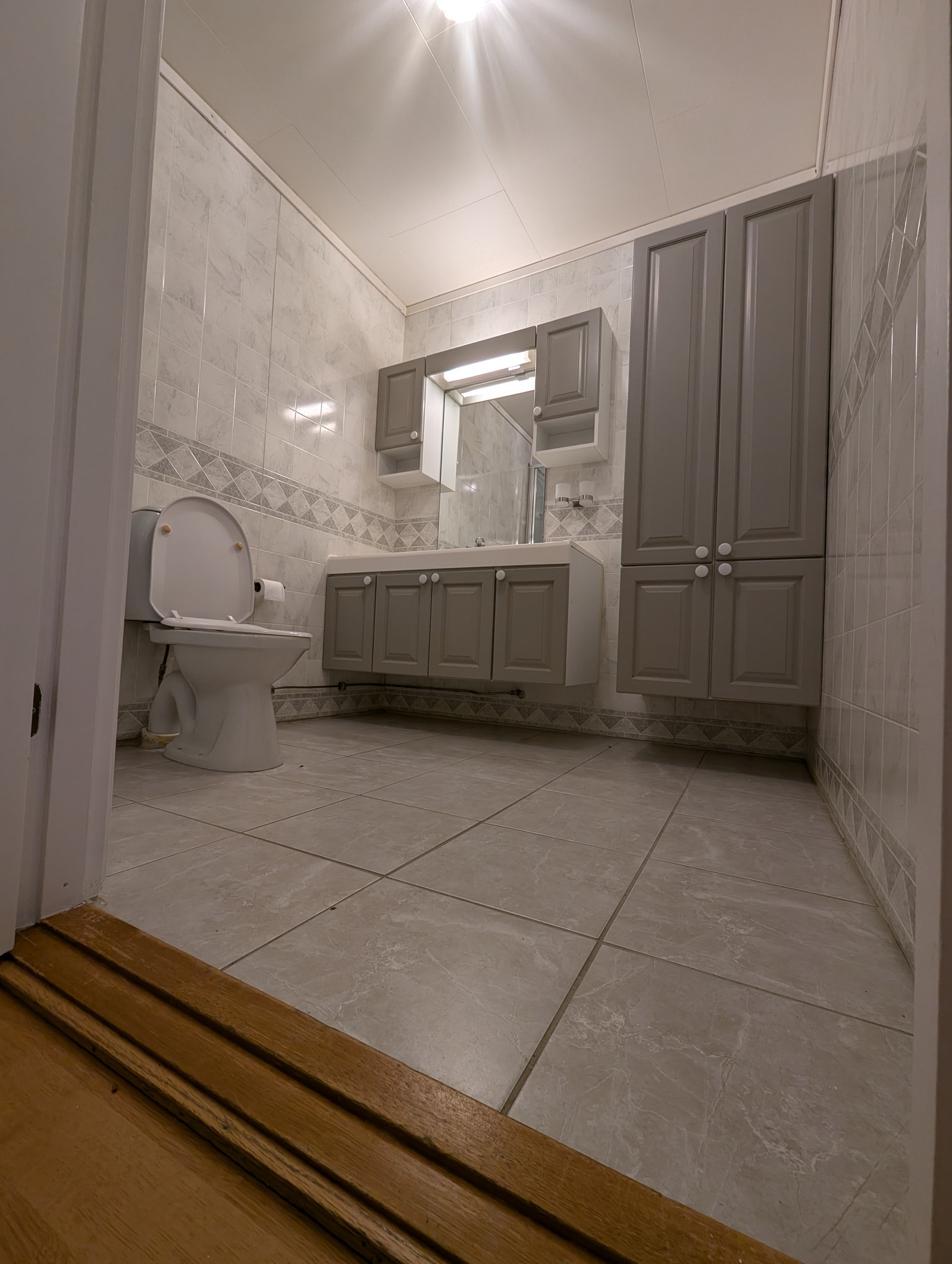 Bad med varmekabler Galleribilde