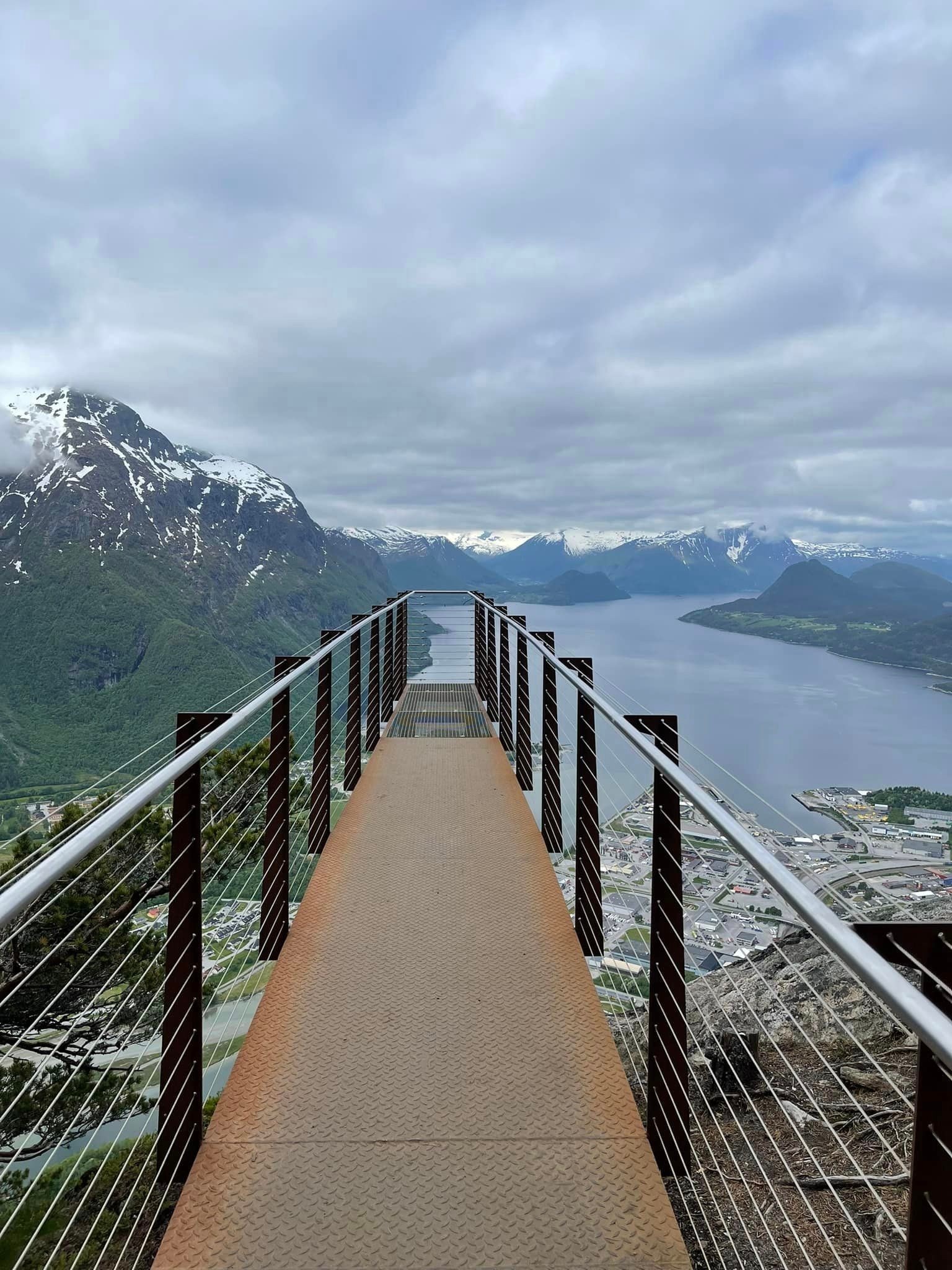 Rampestreken Åndalsnes 45 minutter unna hytten. Galleribilde