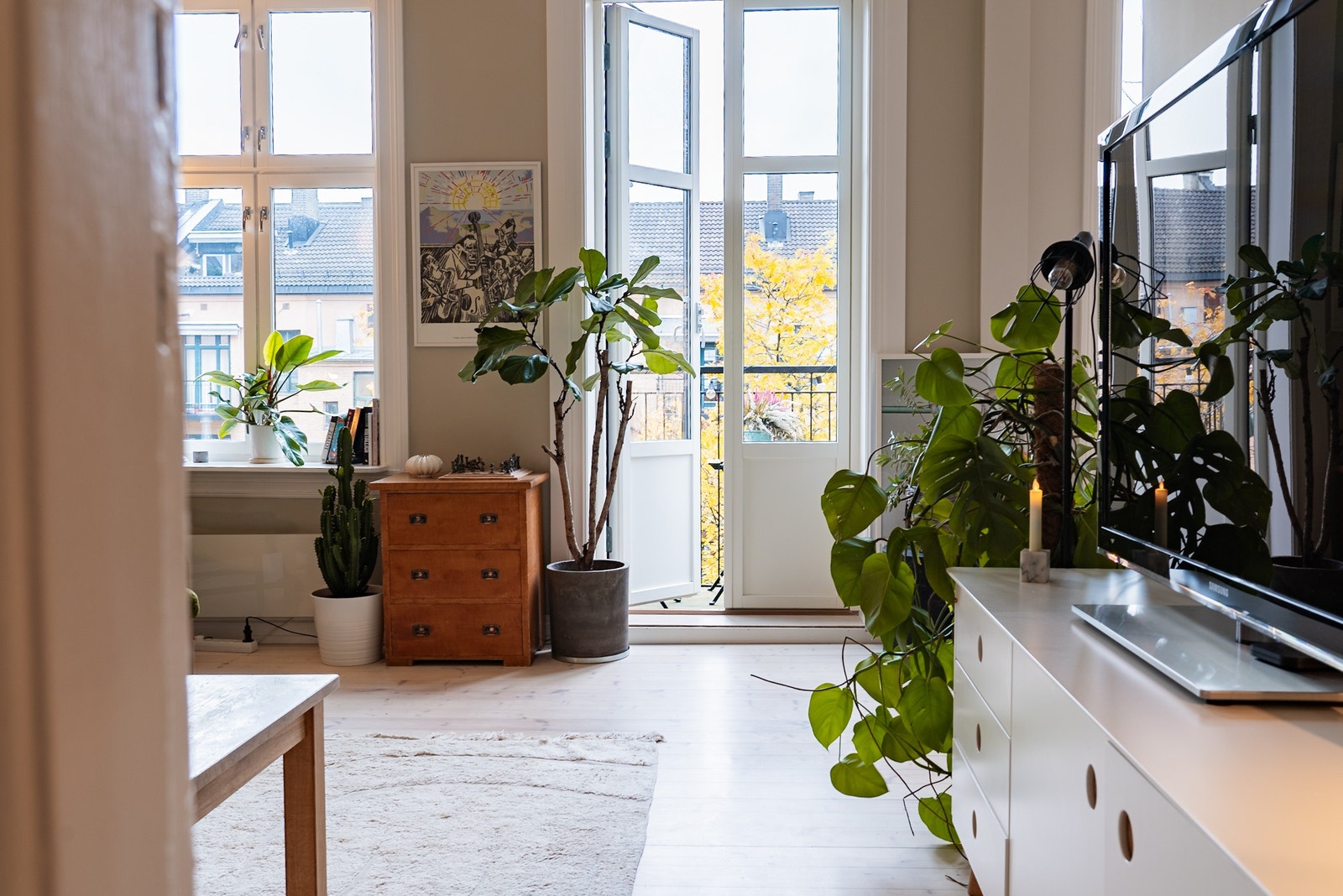 Stue med utgang til balkong Galleribilde
