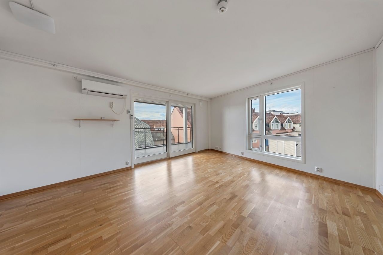 Leilighet har varmepumpe på stue / kjøkken Galleribilde