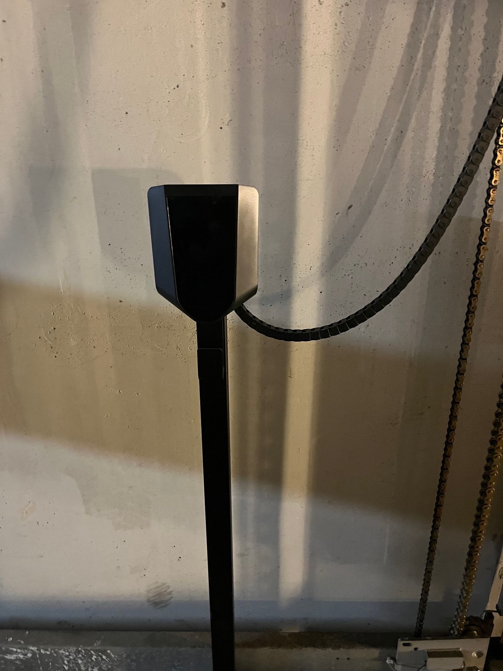 Elbil-lader følger med Galleribilde